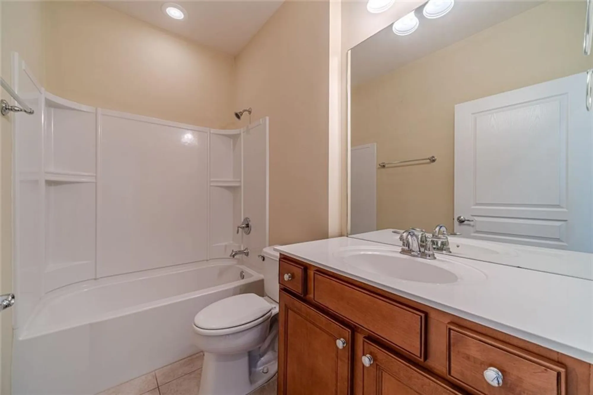 Property Slideshow image 11 of 60 | 6288 ivy stone way, Hoschton, GA, 30548