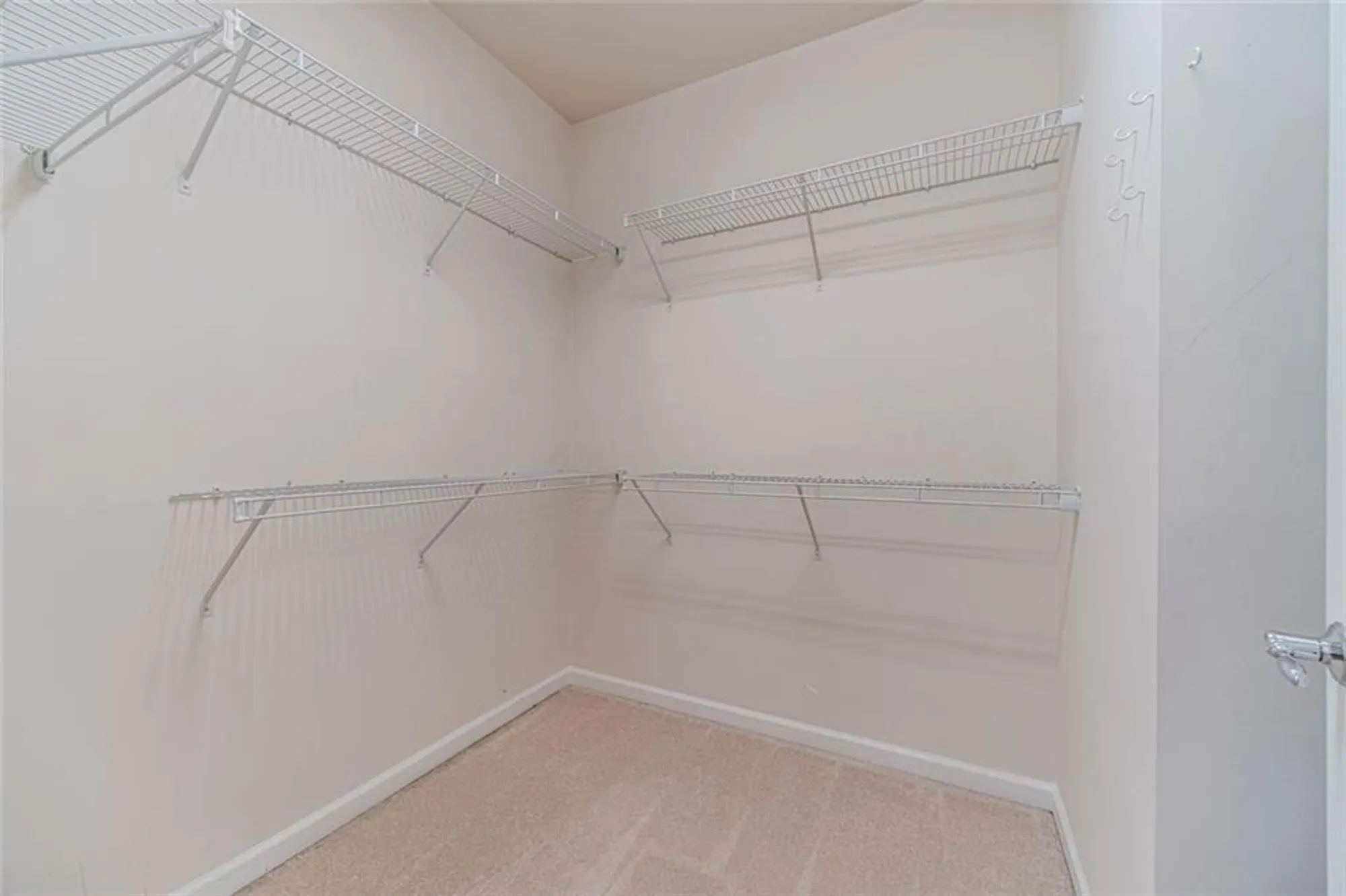 Property Slideshow image 18 of 60 | 6288 ivy stone way, Hoschton, GA, 30548