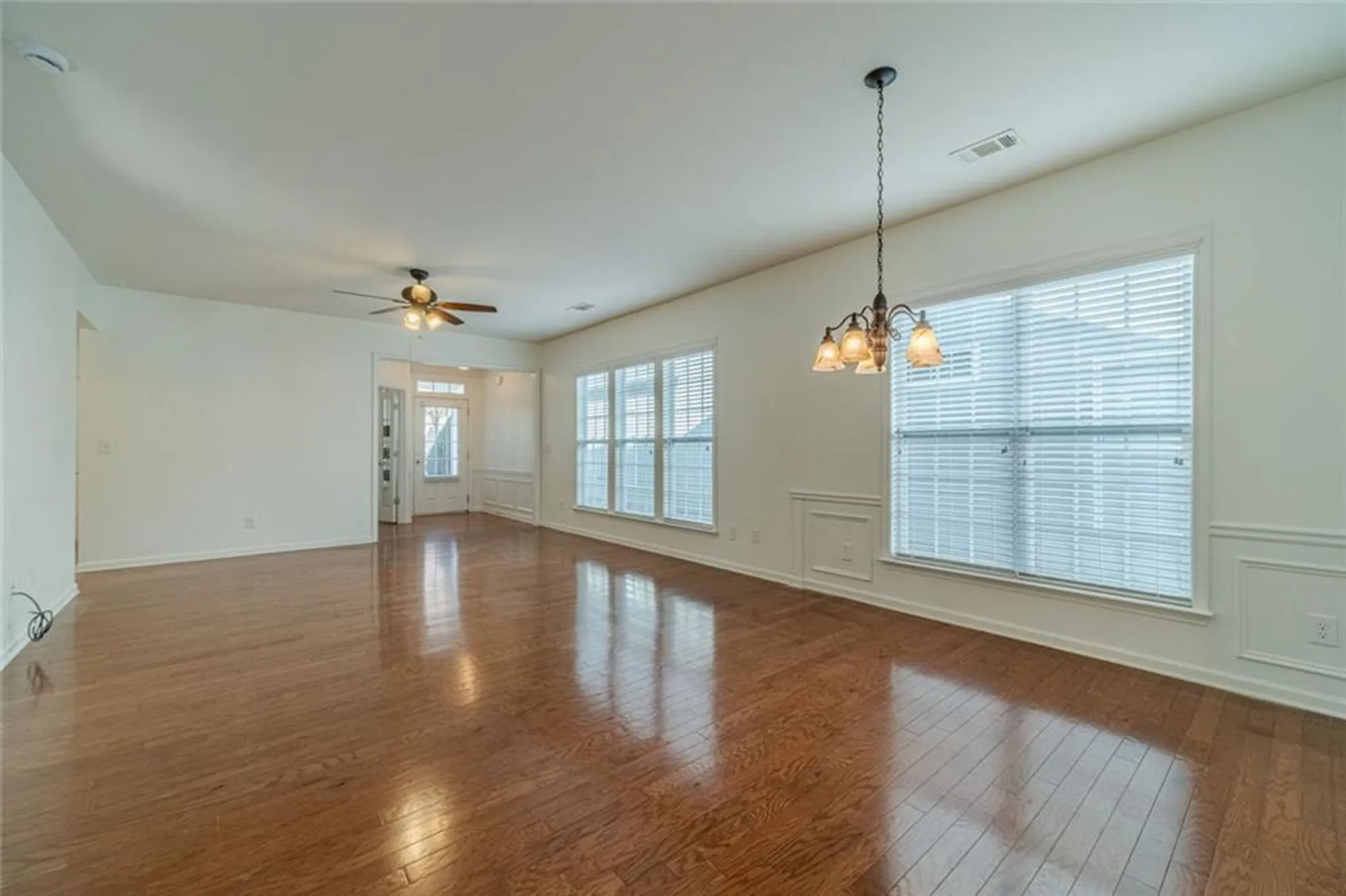 Property Slideshow image 20 of 60 | 6288 ivy stone way, Hoschton, GA, 30548