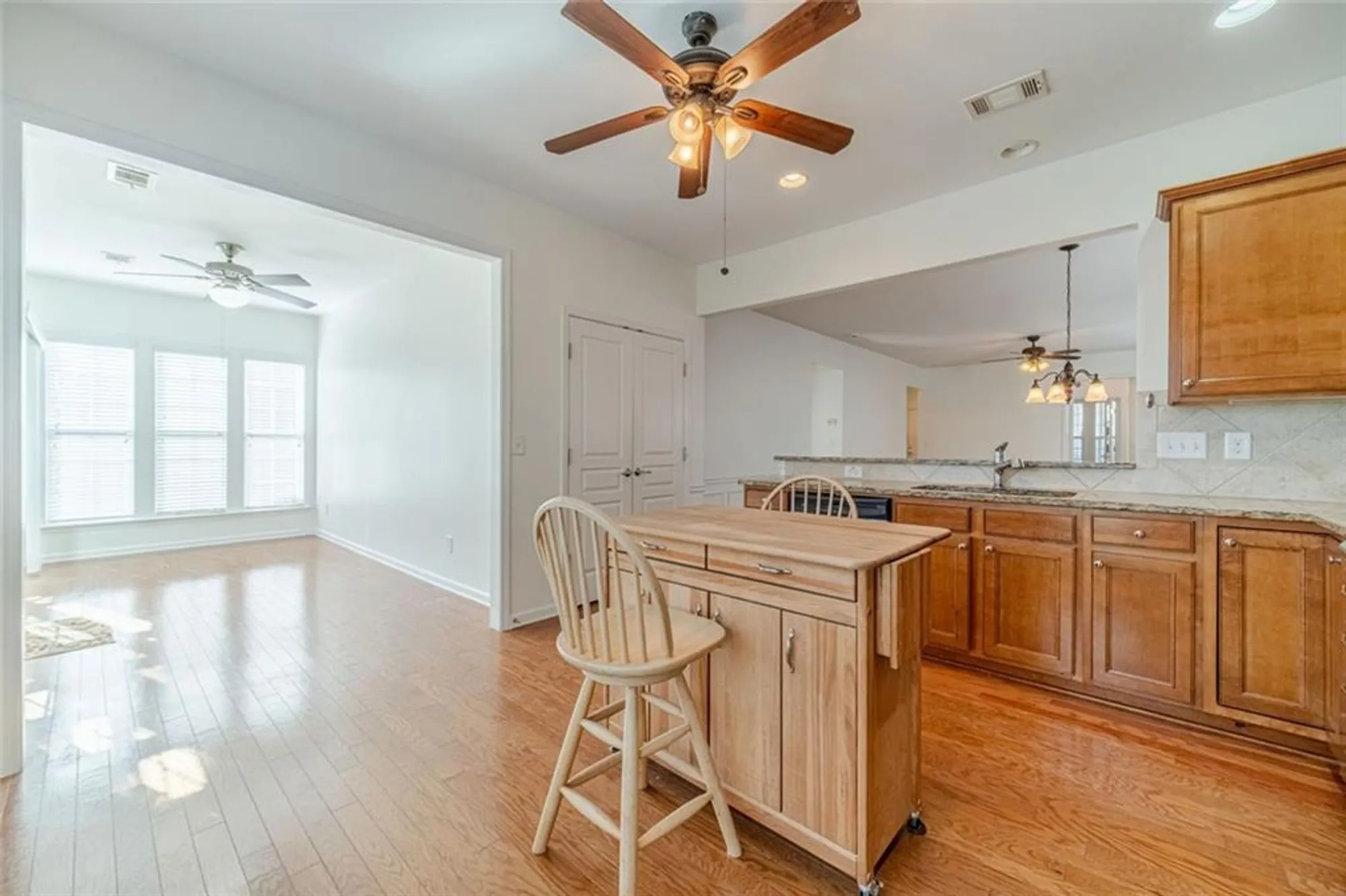 Property Slideshow image 24 of 60 | 6288 ivy stone way, Hoschton, GA, 30548