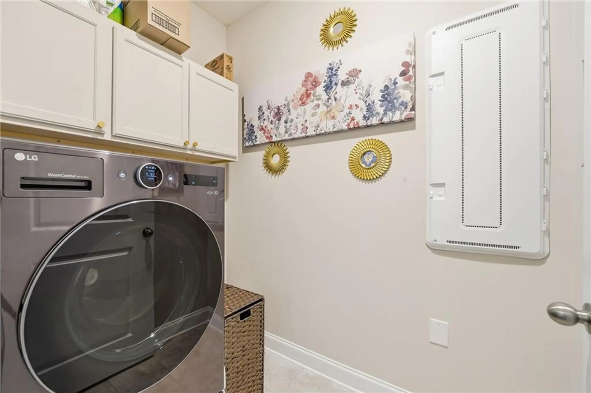 Property Slideshow image 6 of 59 | 707 evergreen ln, Canton, GA, 30114