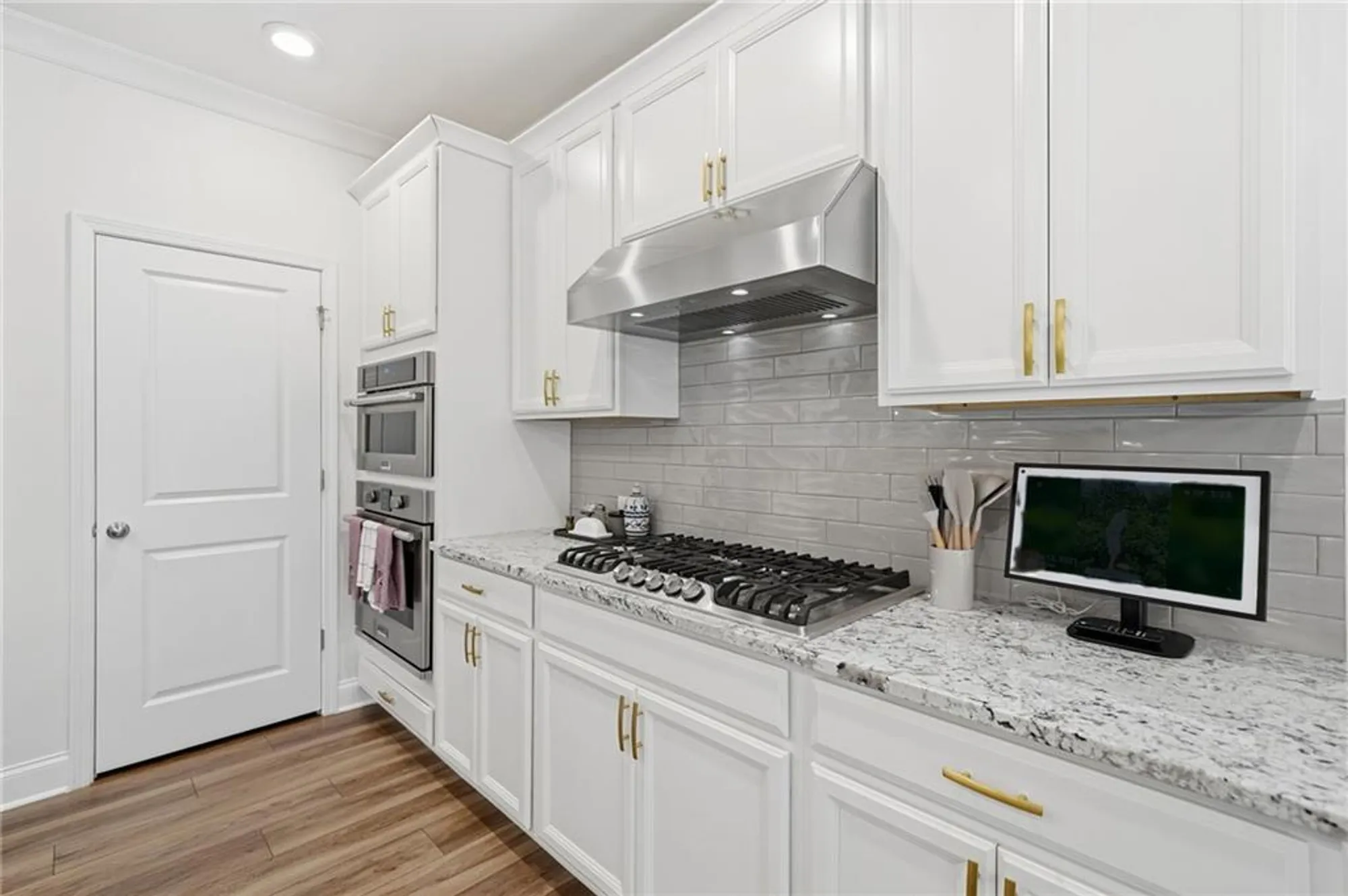 Property Slideshow image 13 of 59 | 707 evergreen ln, Canton, GA, 30114