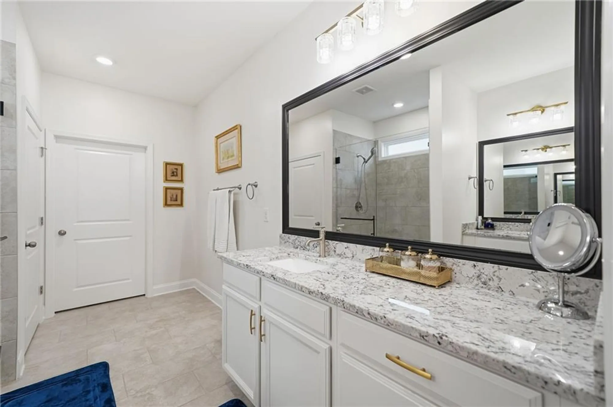 Property Slideshow image 23 of 59 | 707 evergreen ln, Canton, GA, 30114