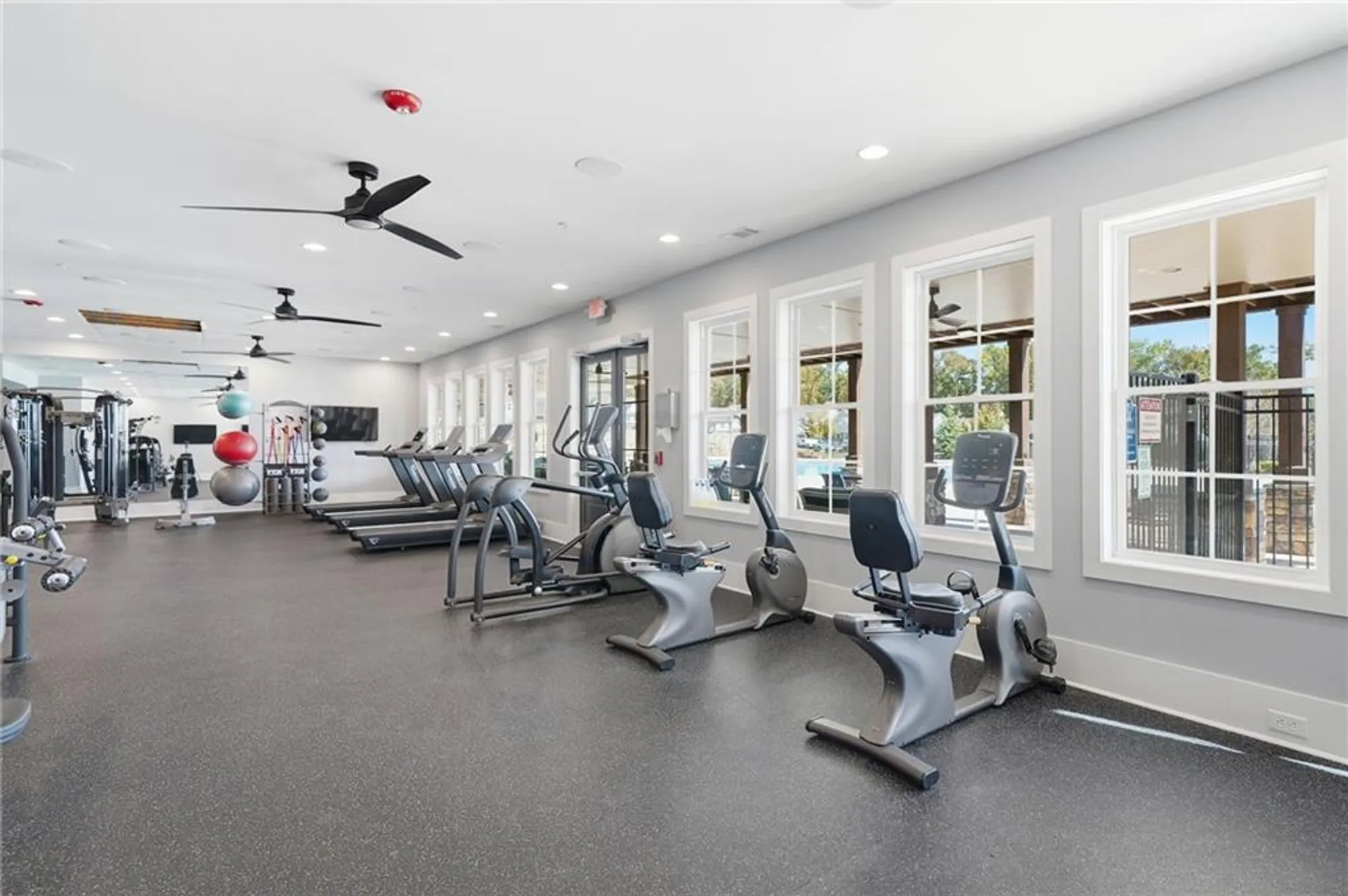 Property Slideshow image 48 of 59 | 707 evergreen ln, Canton, GA, 30114