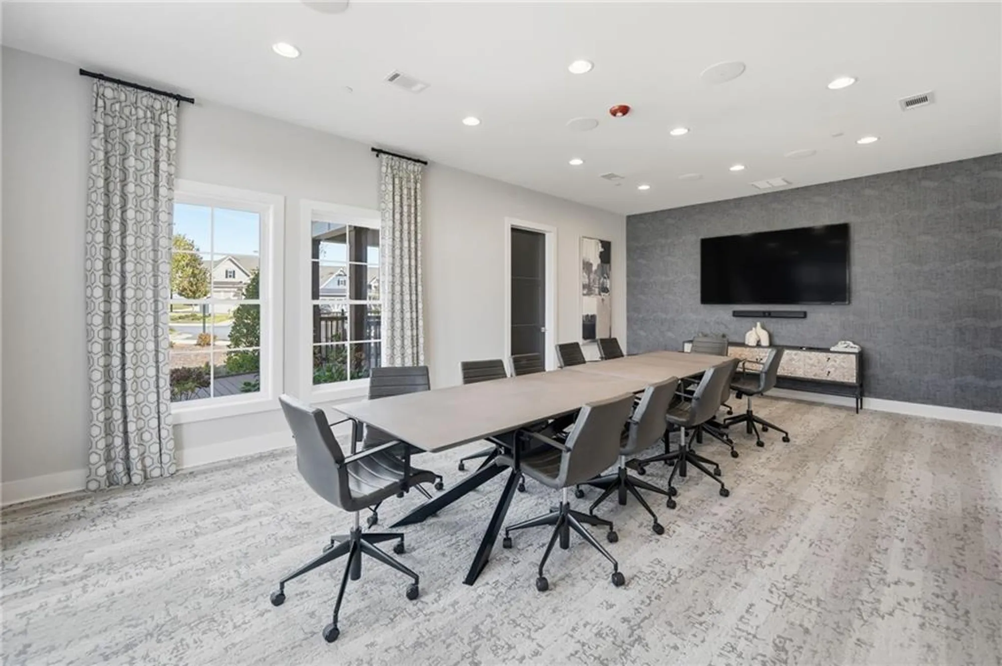 Property Slideshow image 45 of 59 | 707 evergreen ln, Canton, GA, 30114