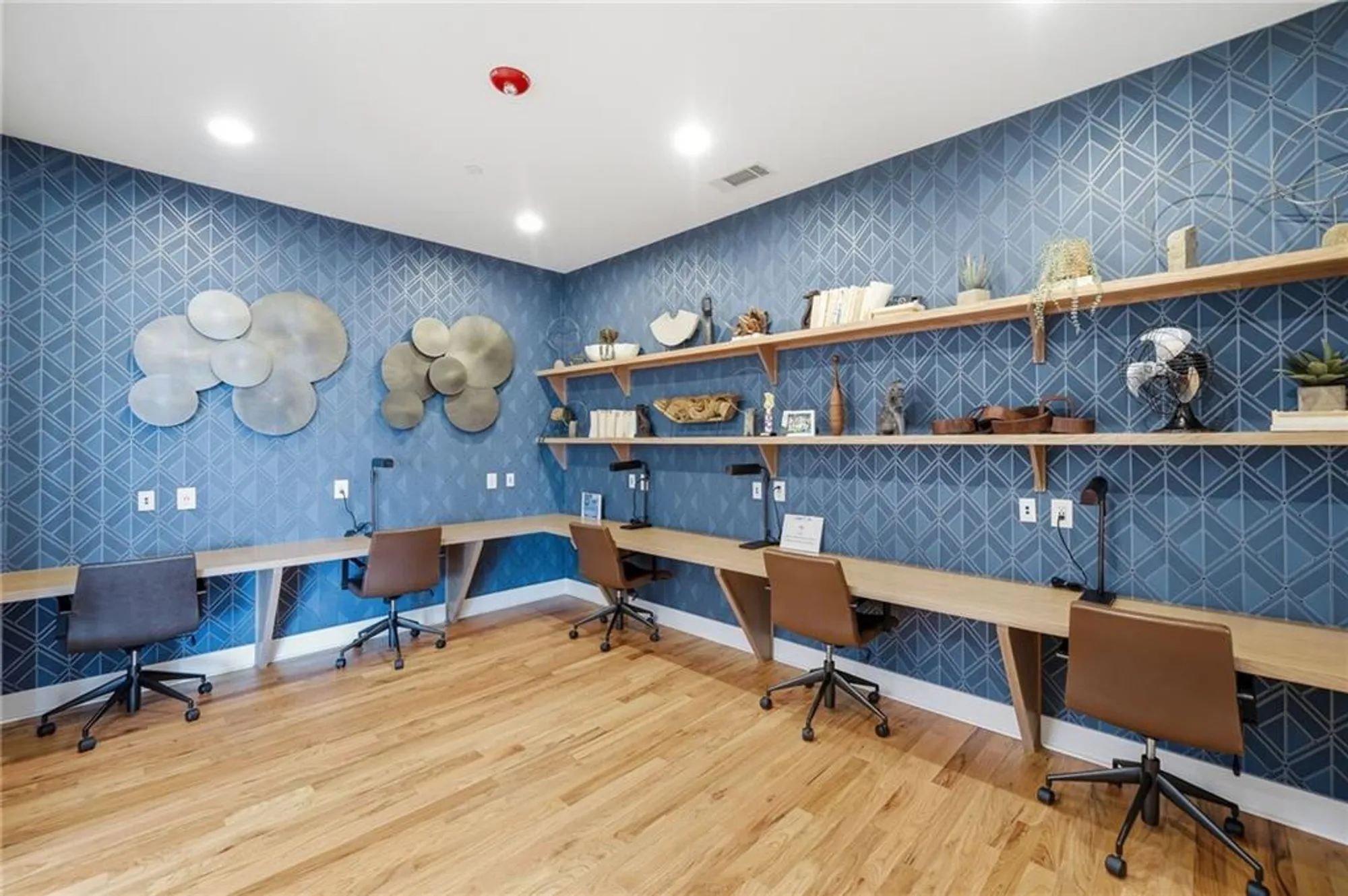 Property Slideshow image 41 of 59 | 707 evergreen ln, Canton, GA, 30114