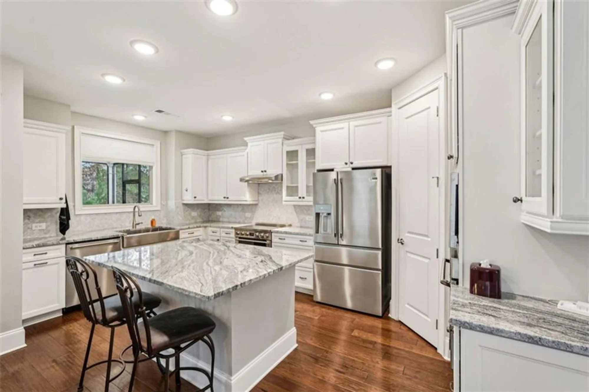 Property Slideshow image 15 of 88 | 126 mulberry ct, Peachtree City, GA, 30269