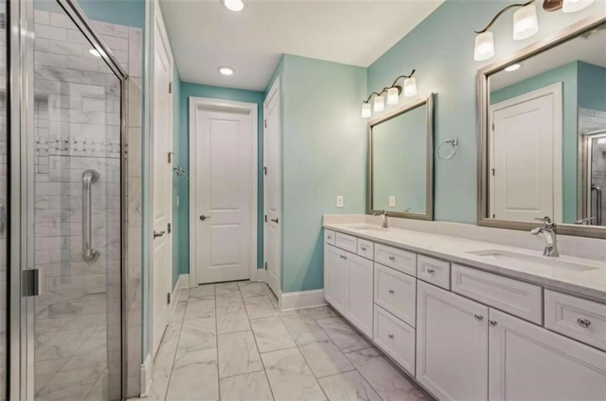 Property Slideshow image 30 of 88 | 126 mulberry ct, Peachtree City, GA, 30269