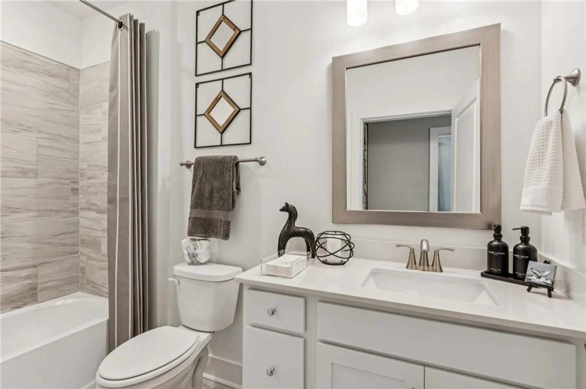 Property Slideshow image 30 of 42 | 3211 orwell way unit 4205, Cumming, GA, 30041