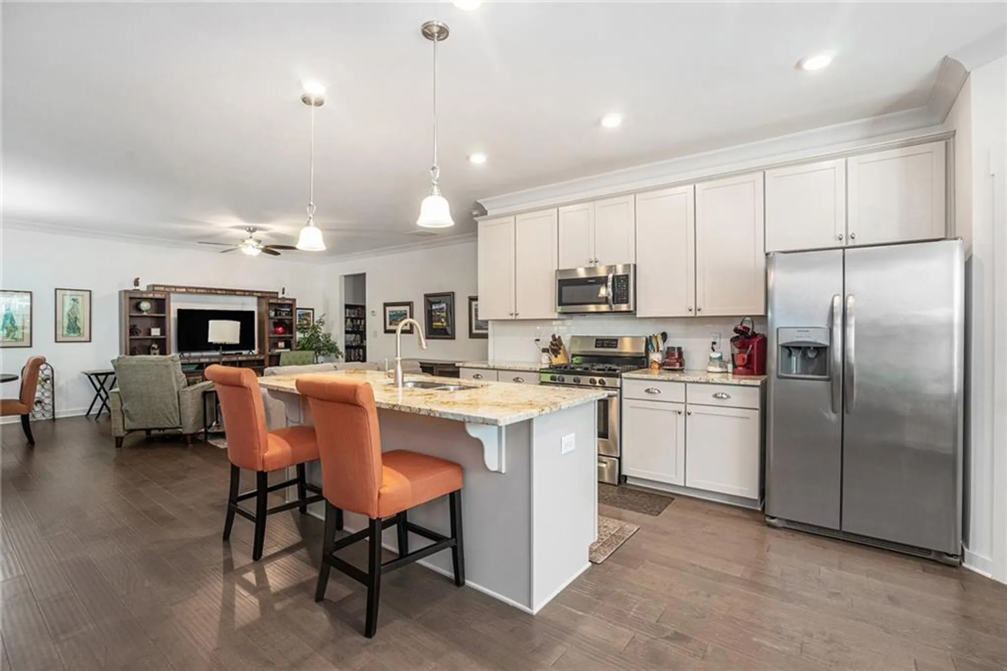 Property Slideshow image 3 of 32 | 2473 rathburn cir, Loganville, GA, 30052