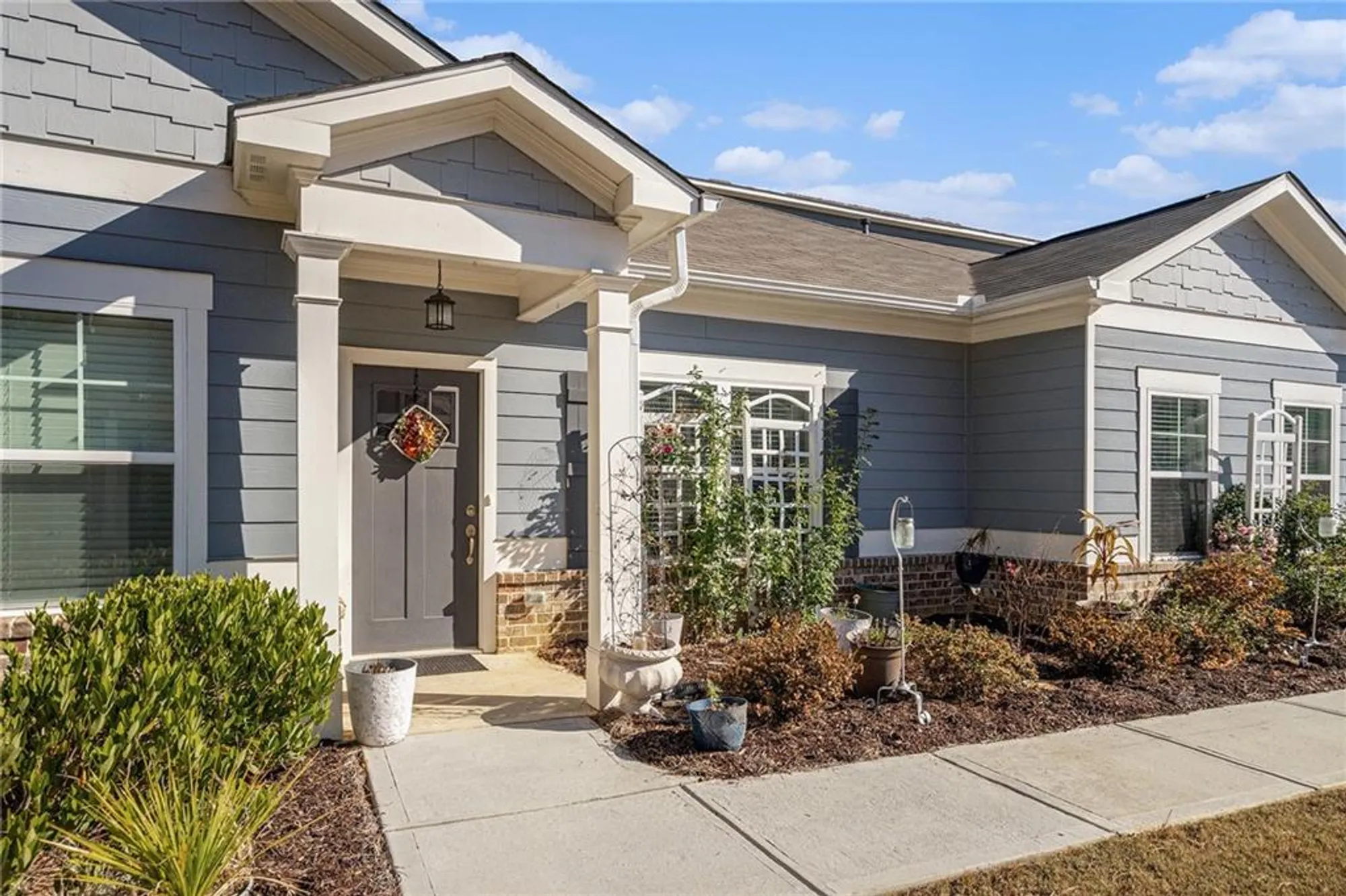 Property Slideshow image 7 of 32 | 2473 rathburn cir, Loganville, GA, 30052