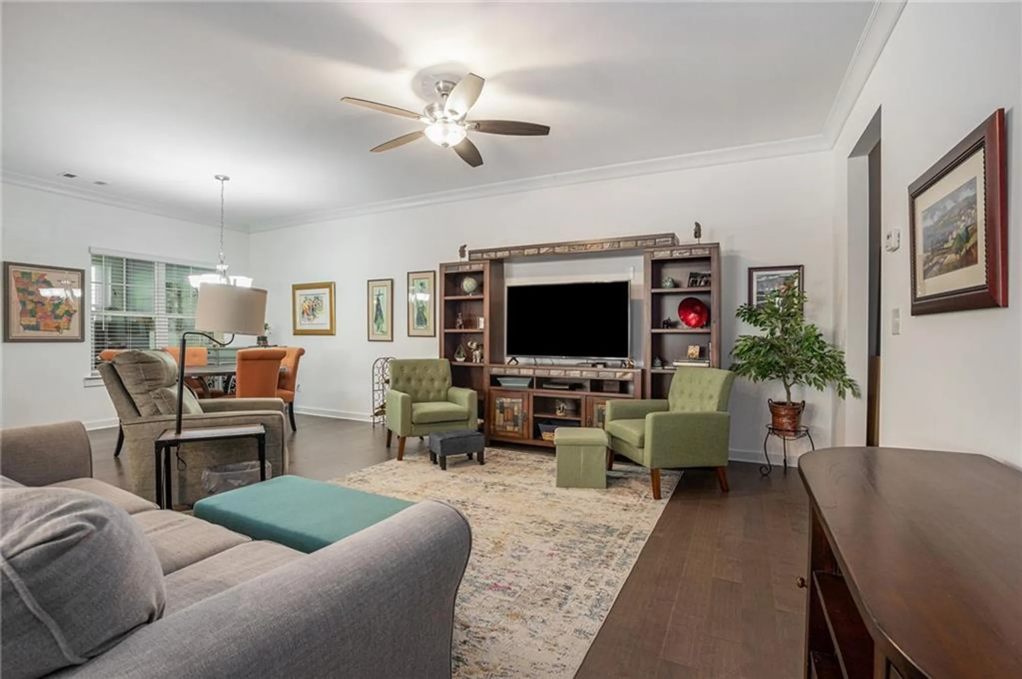 Property Slideshow image 10 of 32 | 2473 rathburn cir, Loganville, GA, 30052