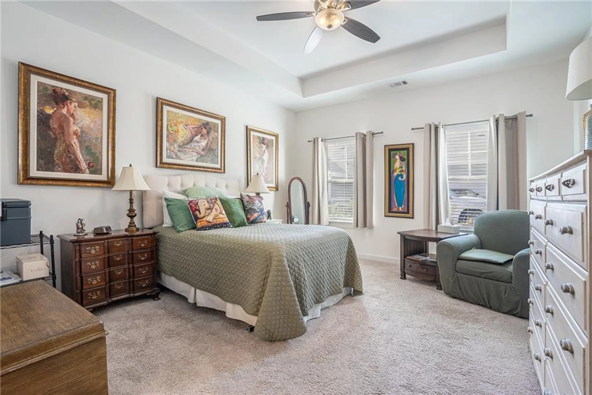 Property Slideshow image 17 of 32 | 2473 rathburn cir, Loganville, GA, 30052