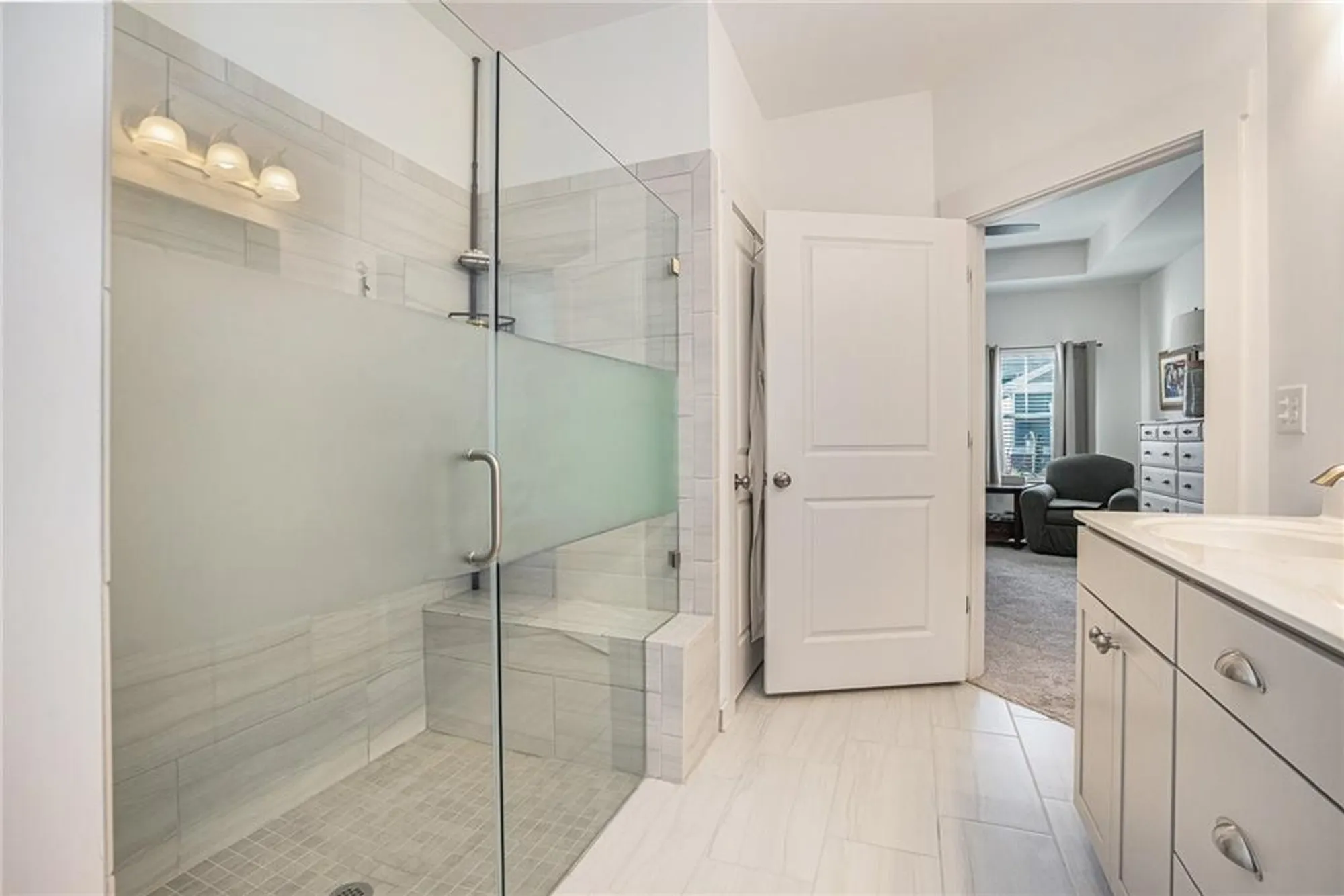 Property Slideshow image 23 of 32 | 2473 rathburn cir, Loganville, GA, 30052