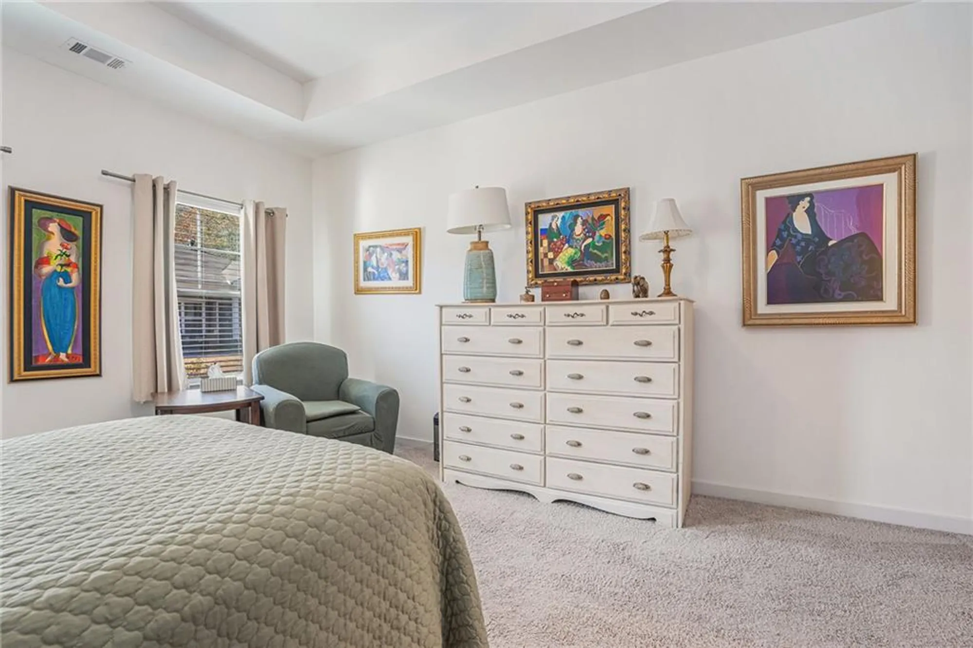 Property Slideshow image 18 of 32 | 2473 rathburn cir, Loganville, GA, 30052