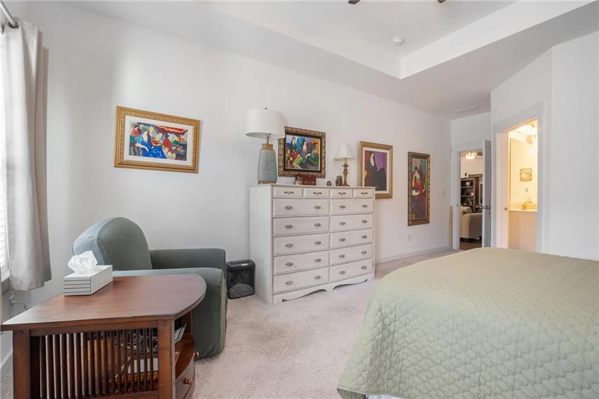 Property Slideshow image 19 of 32 | 2473 rathburn cir, Loganville, GA, 30052