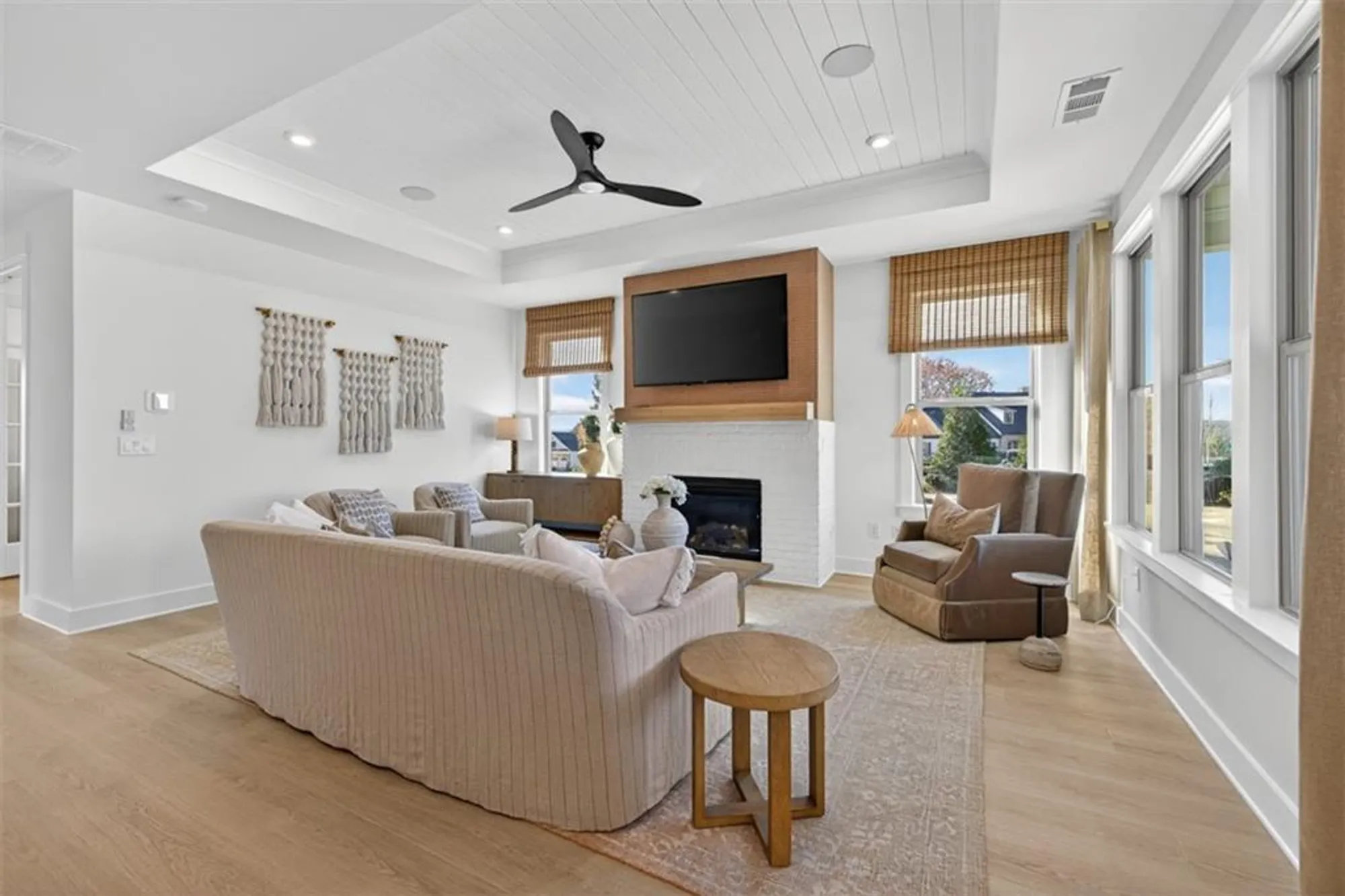 Property Slideshow image 6 of 30 | 5425 cordina rd, Hoschton, GA, 30548