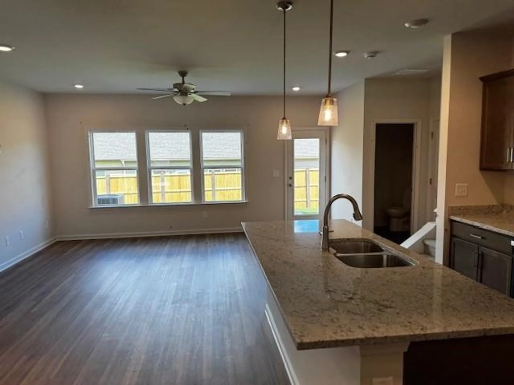 Property Slideshow image 7 of 15 | 328 mountain blvd s # t5, Jasper, GA, 30143