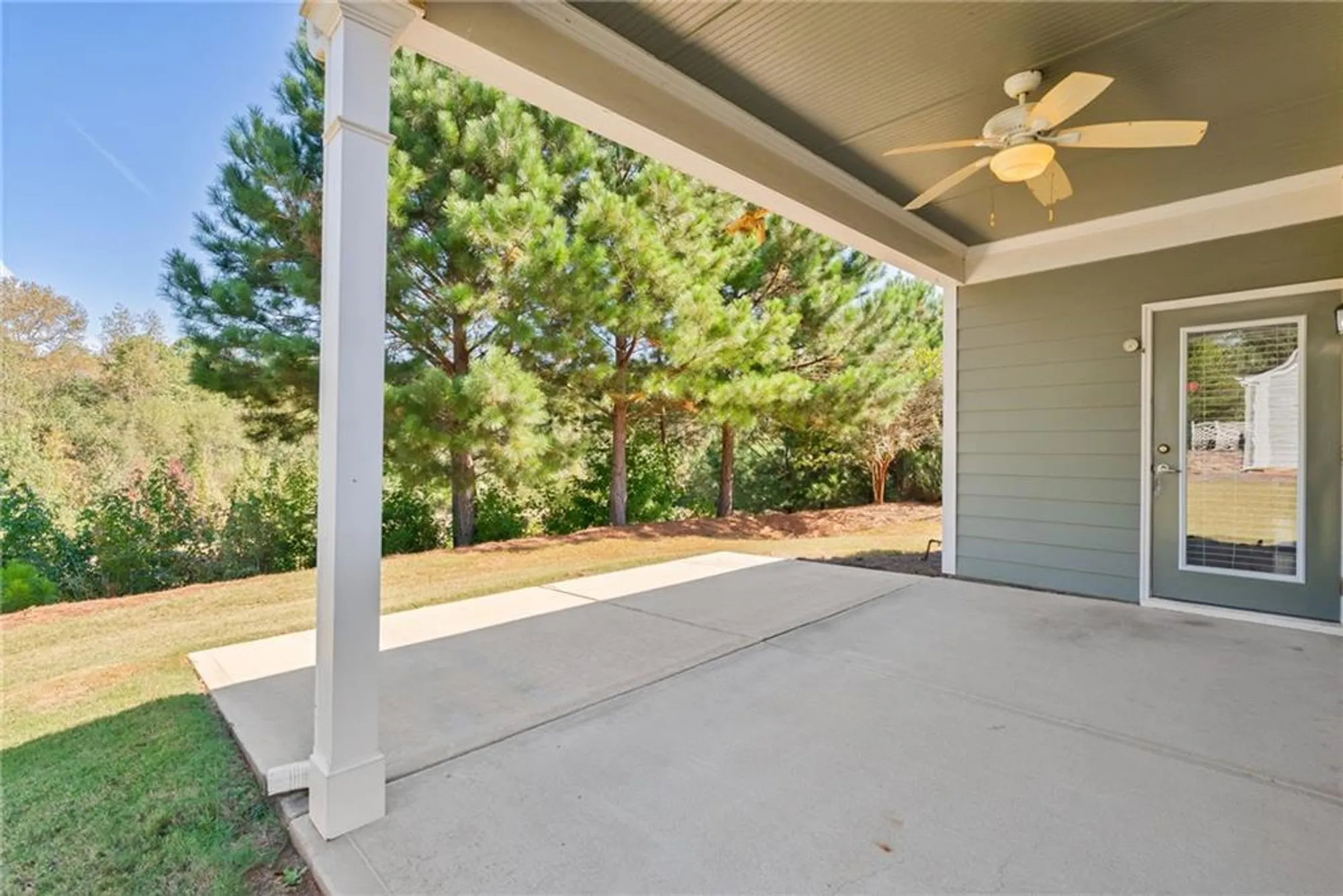 Property Slideshow image 10 of 91 | 329 sandy springs dr, Griffin, GA, 30223