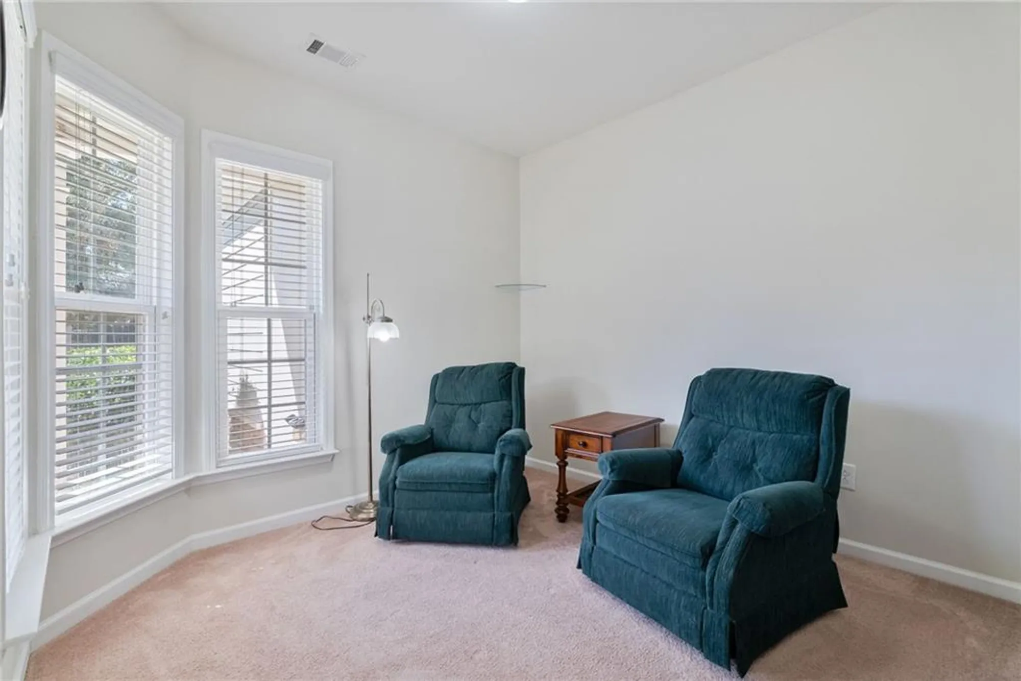 Property Slideshow image 17 of 91 | 329 sandy springs dr, Griffin, GA, 30223
