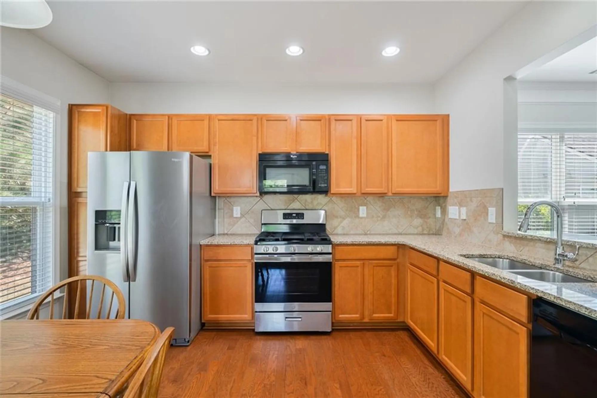 Property Slideshow image 27 of 91 | 329 sandy springs dr, Griffin, GA, 30223