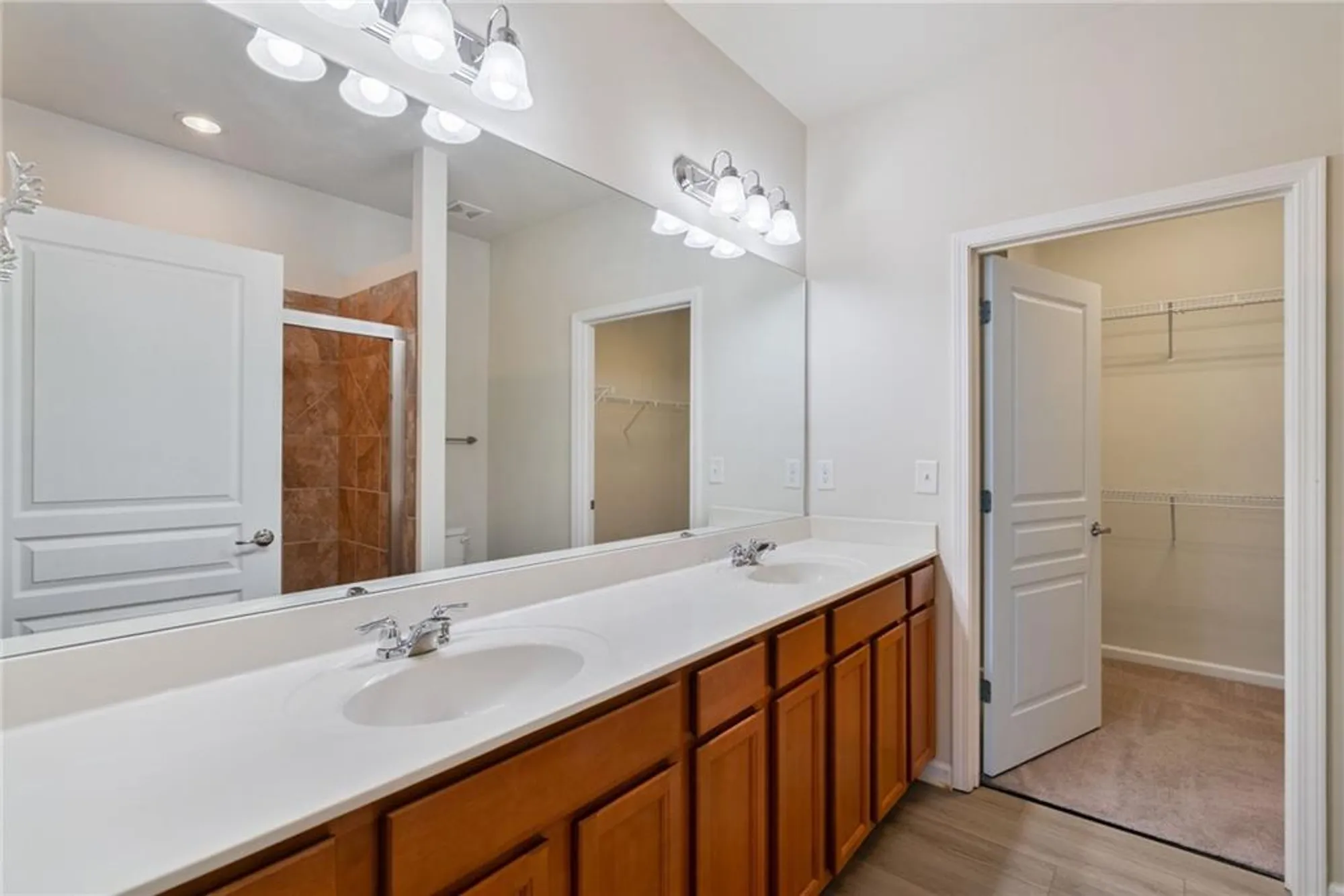 Property Slideshow image 35 of 91 | 329 sandy springs dr, Griffin, GA, 30223