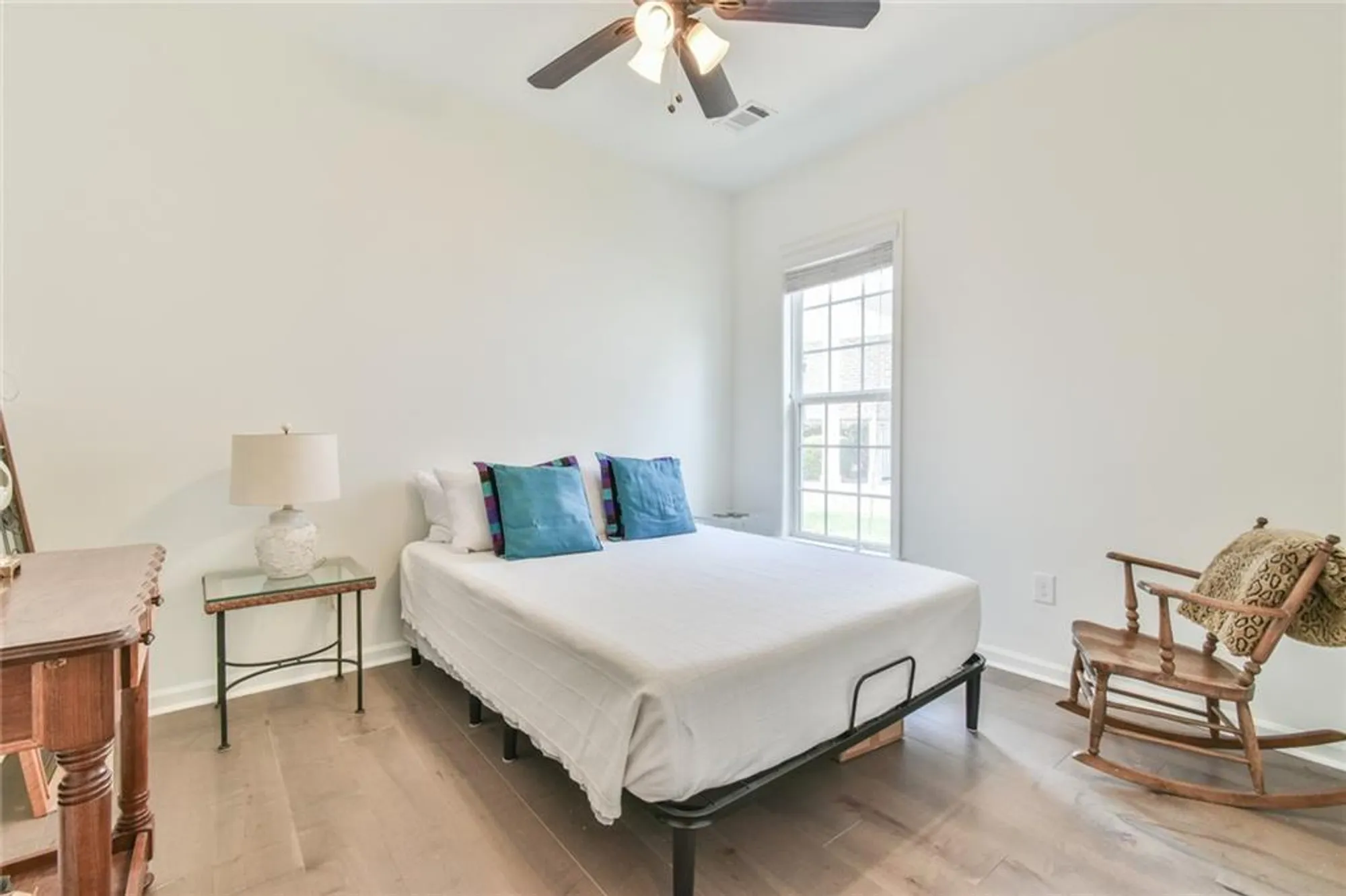 Property Slideshow image 17 of 30 | 6233 greenstone cir, Hoschton, GA, 30548