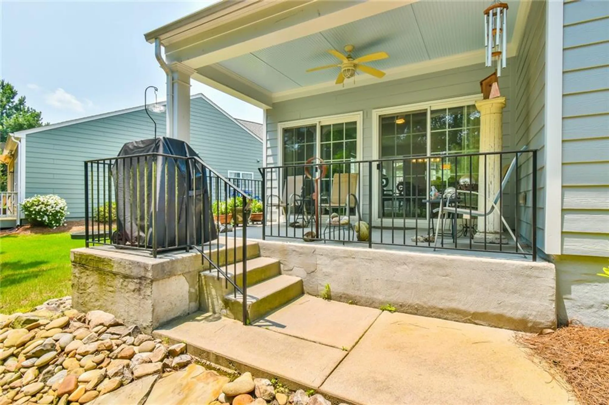 Property Slideshow image 29 of 30 | 6233 greenstone cir, Hoschton, GA, 30548