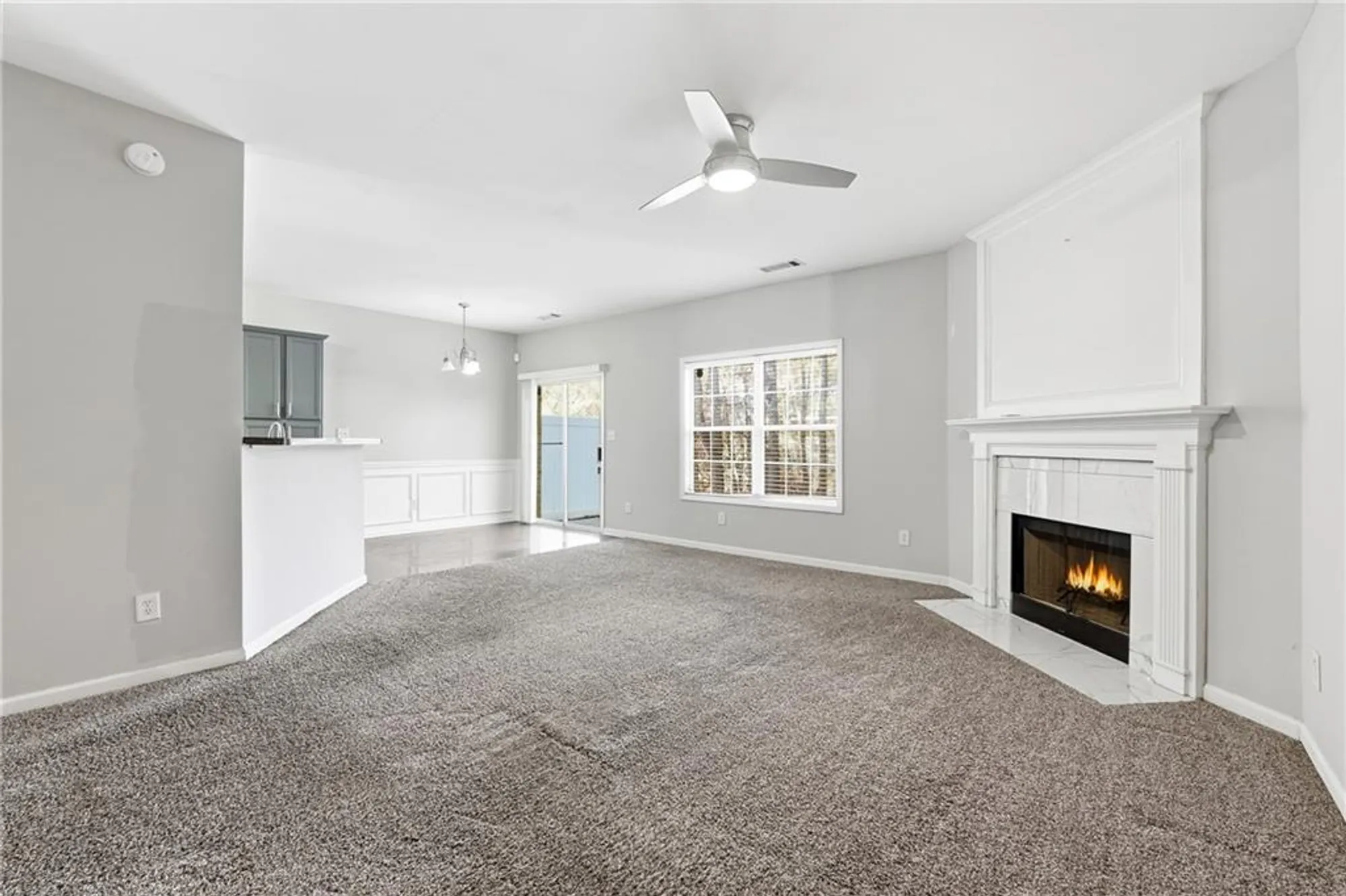 Property Slideshow image 15 of 38 | 384 creek manor way, Suwanee, GA, 30024