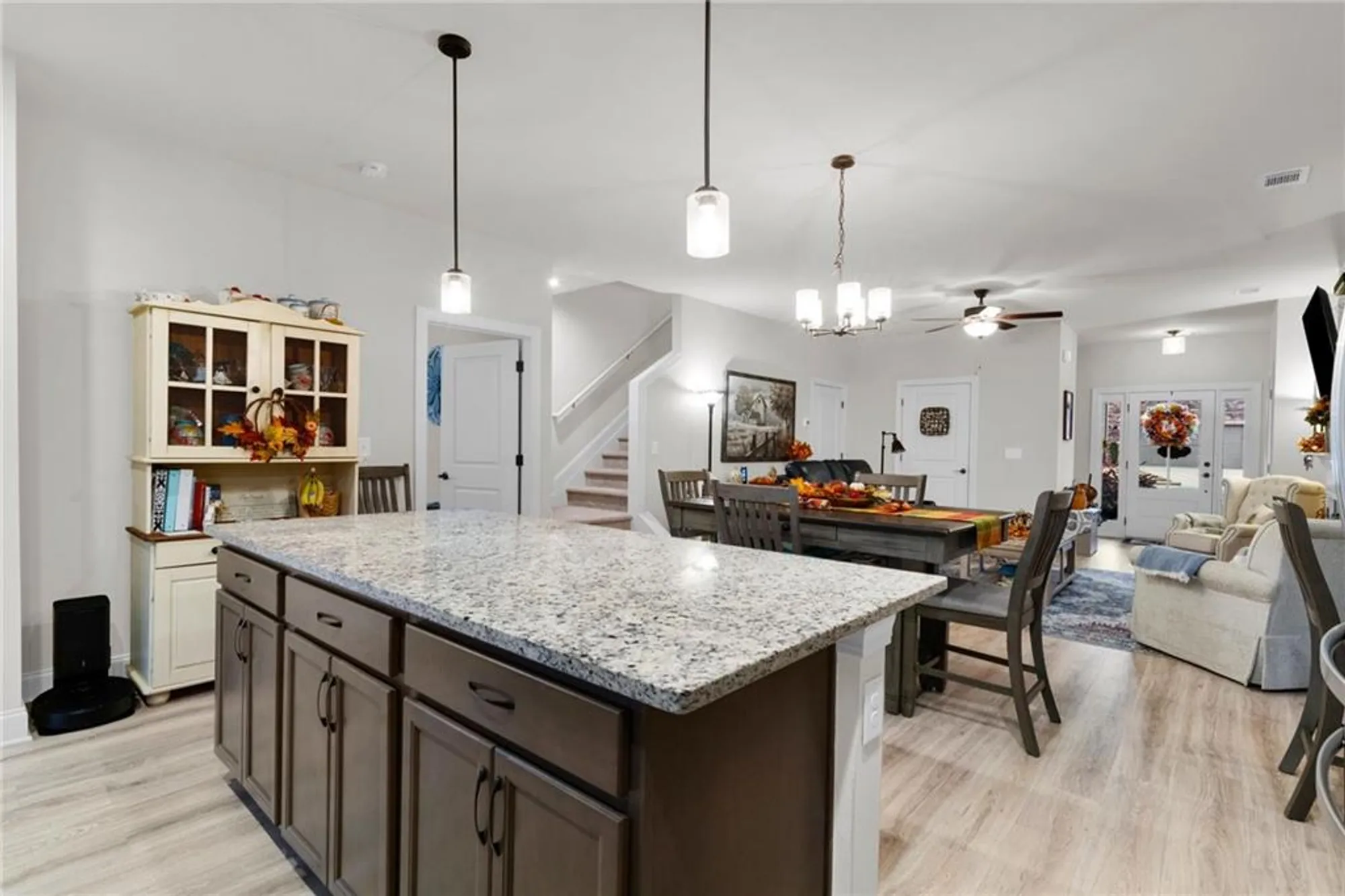 Property Slideshow image 10 of 56 | 109 grand cir, Jasper, GA, 30143