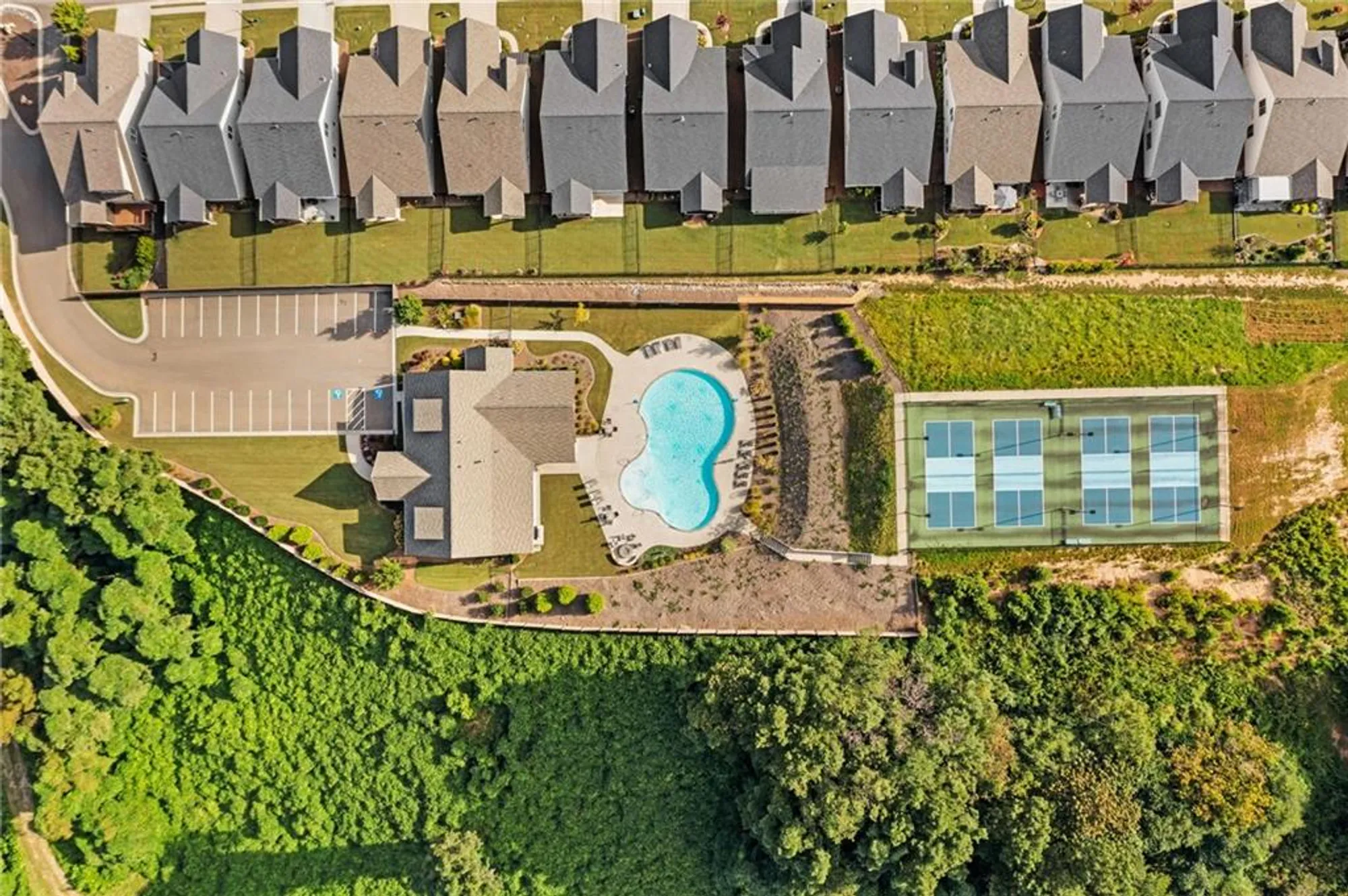 Property Slideshow image 47 of 56 | 109 grand cir, Jasper, GA, 30143