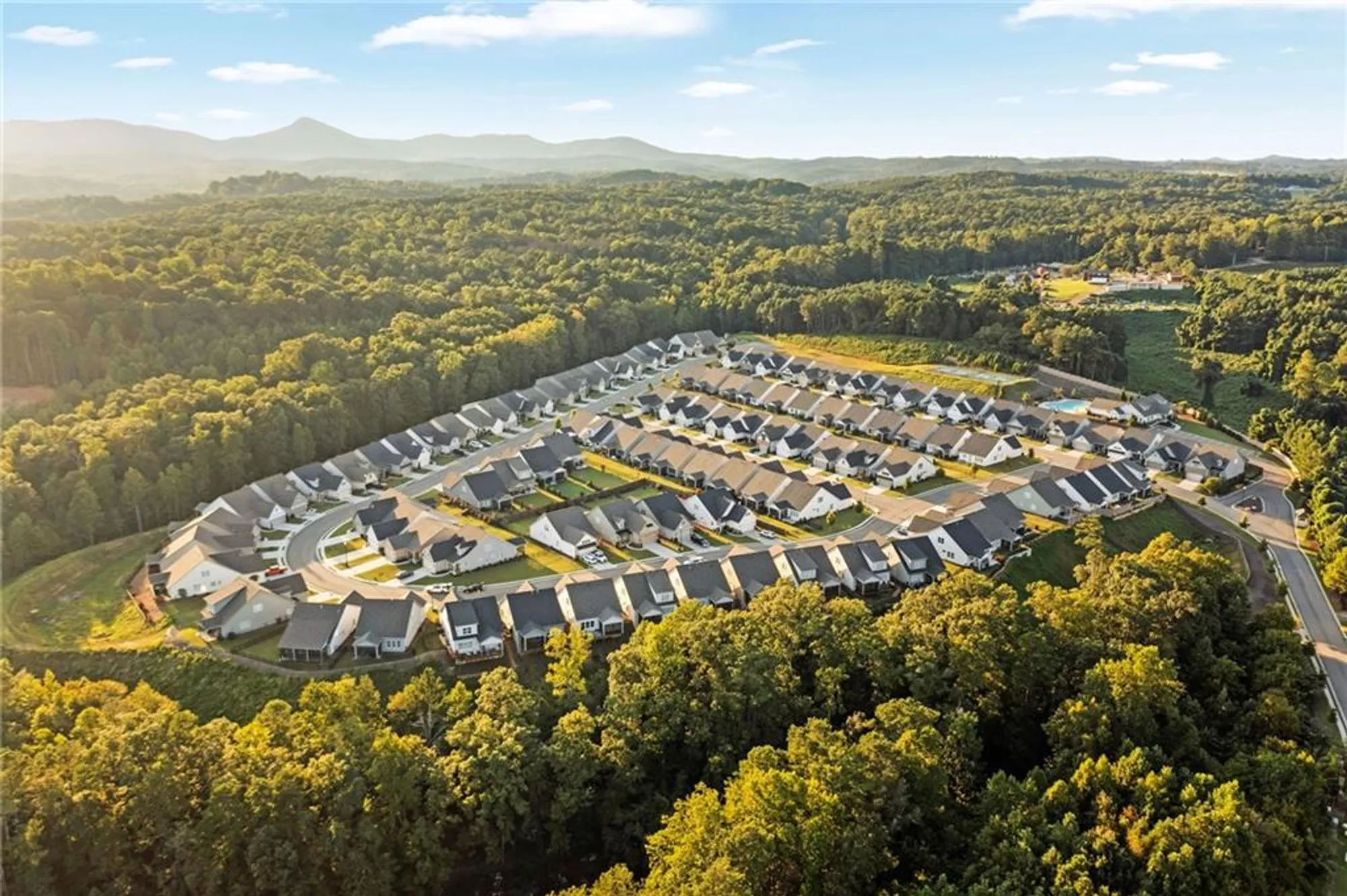 Property Slideshow image 52 of 56 | 109 grand cir, Jasper, GA, 30143