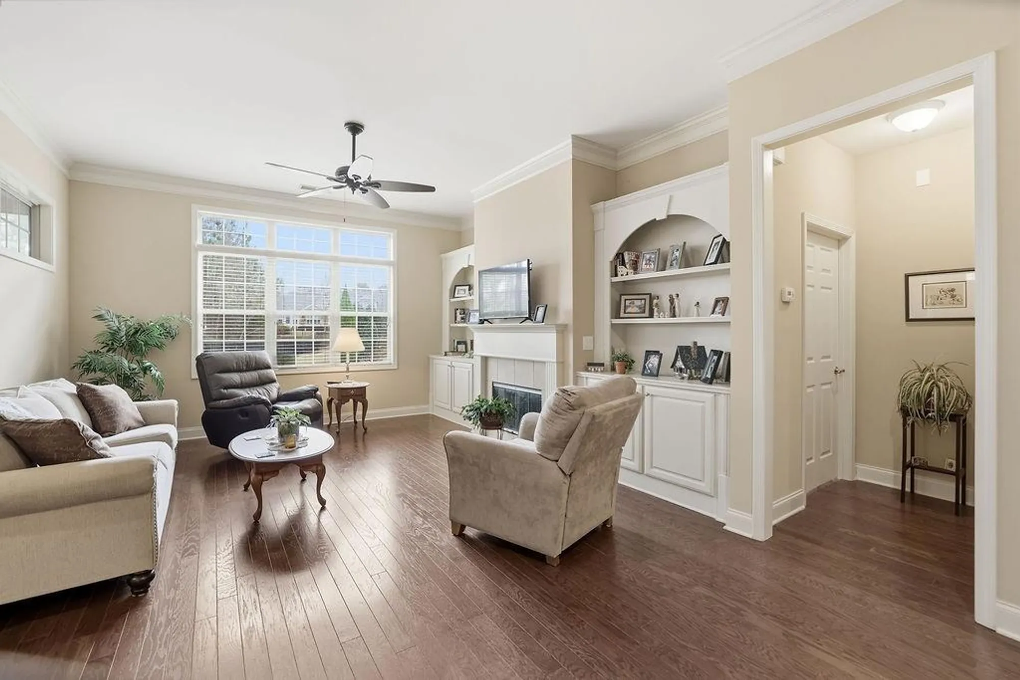 Property Slideshow image 7 of 35 | 238 orchards cir # 238, Woodstock, GA, 30188