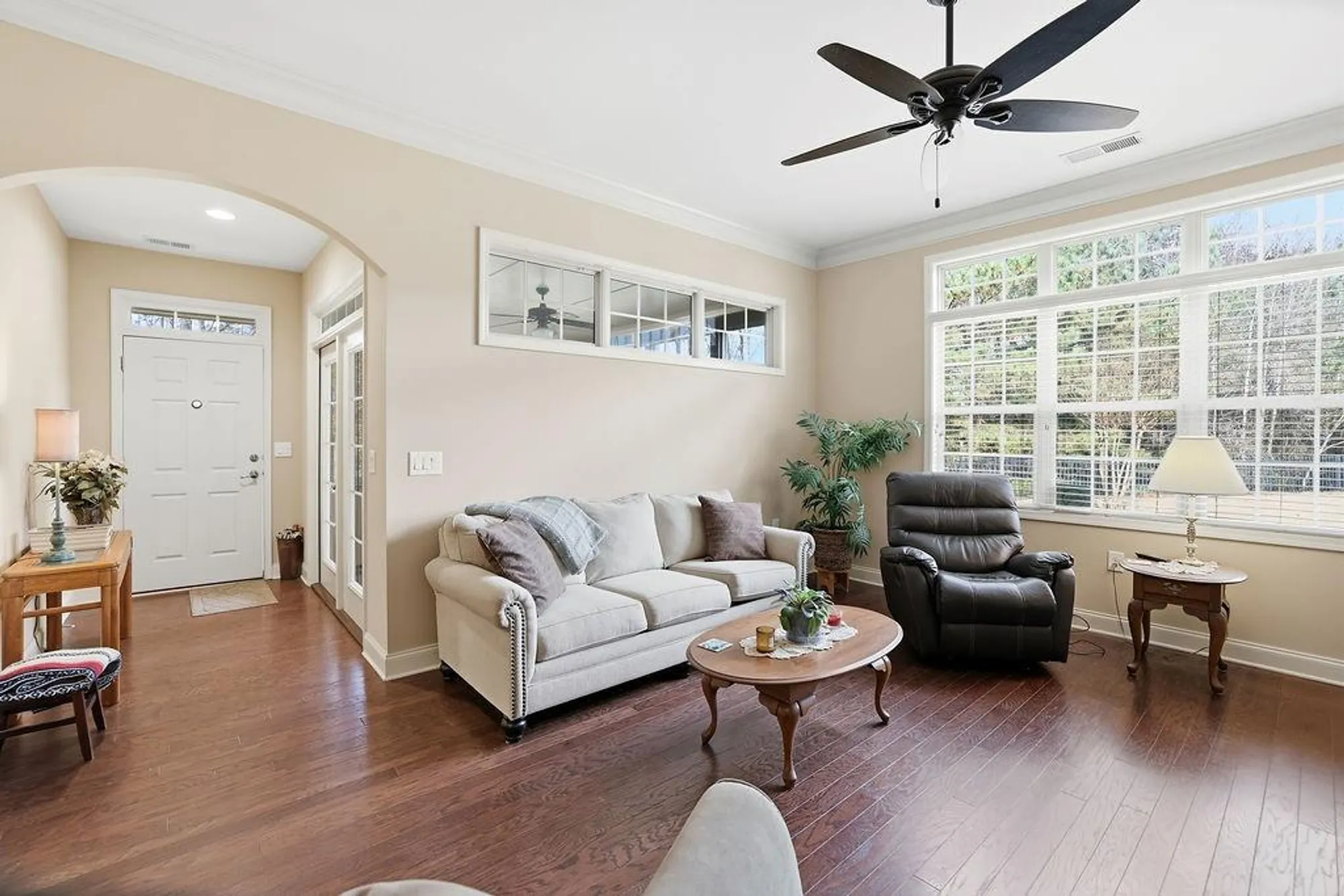 Property Slideshow image 8 of 35 | 238 orchards cir # 238, Woodstock, GA, 30188