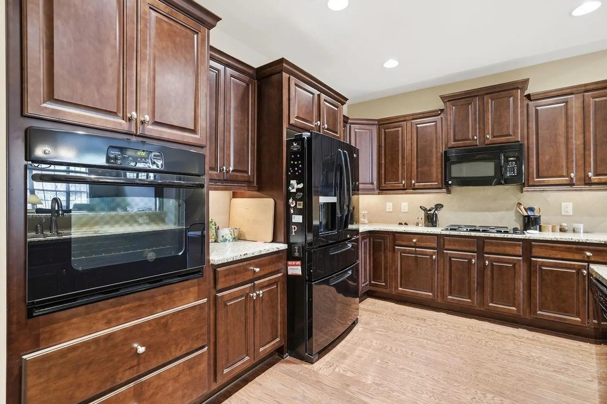 Property Slideshow image 19 of 35 | 238 orchards cir # 238, Woodstock, GA, 30188