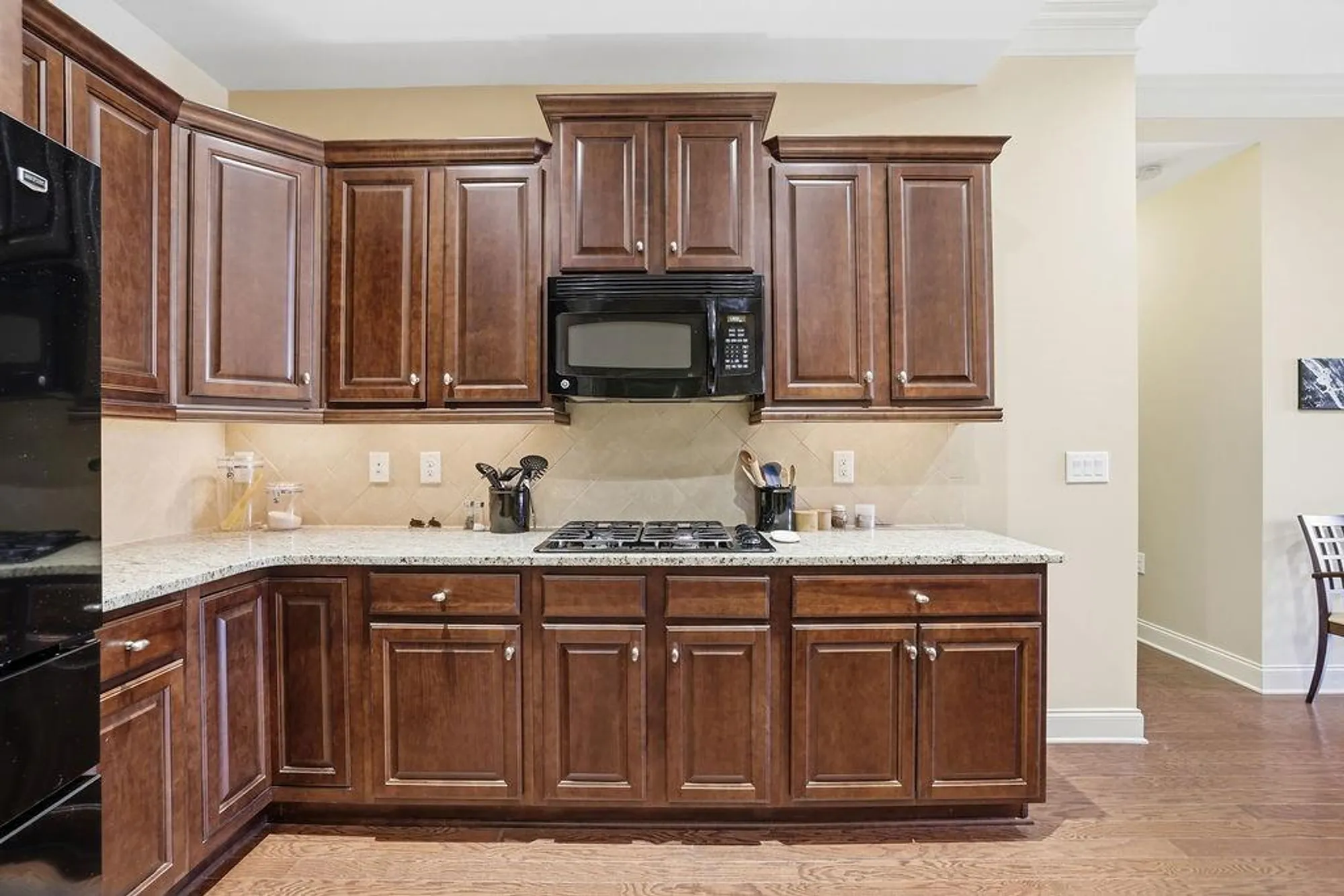 Property Slideshow image 20 of 35 | 238 orchards cir # 238, Woodstock, GA, 30188