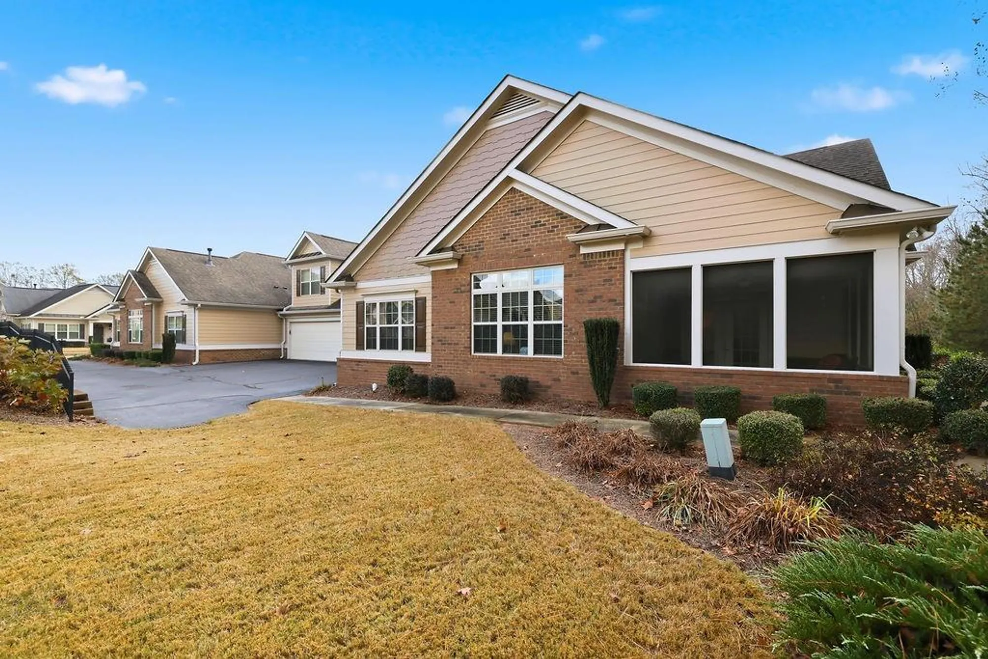 Property Slideshow image 34 of 35 | 238 orchards cir # 238, Woodstock, GA, 30188