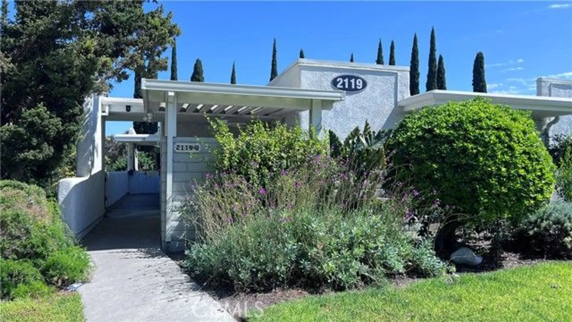 Property Slideshow image 1 of 25 | 2119 via puerta n, Laguna Woods, CA, 92637