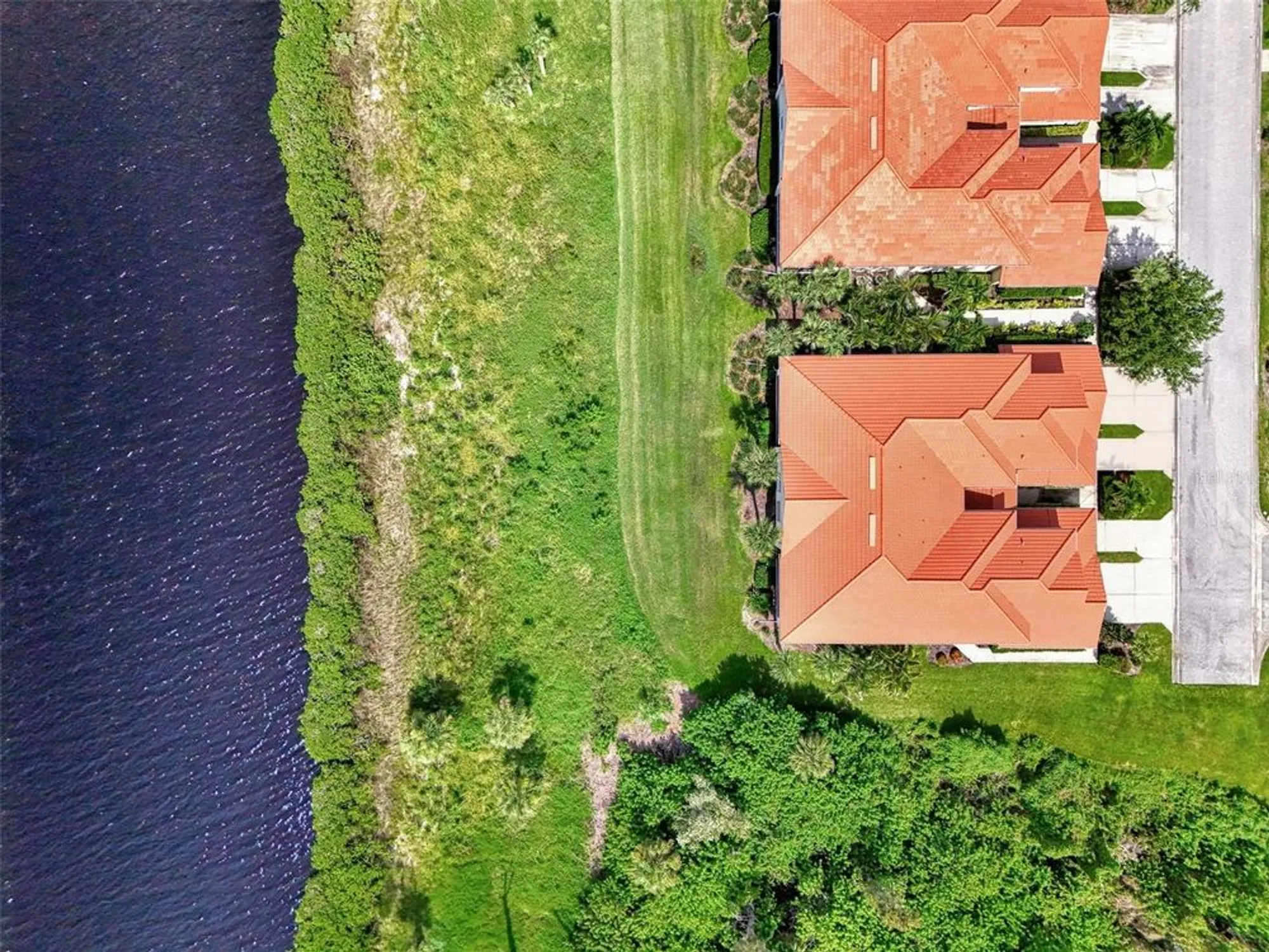 Property Slideshow image 58 of 81 | 4620 club dr unit 102, Port Charlotte, FL, 33953