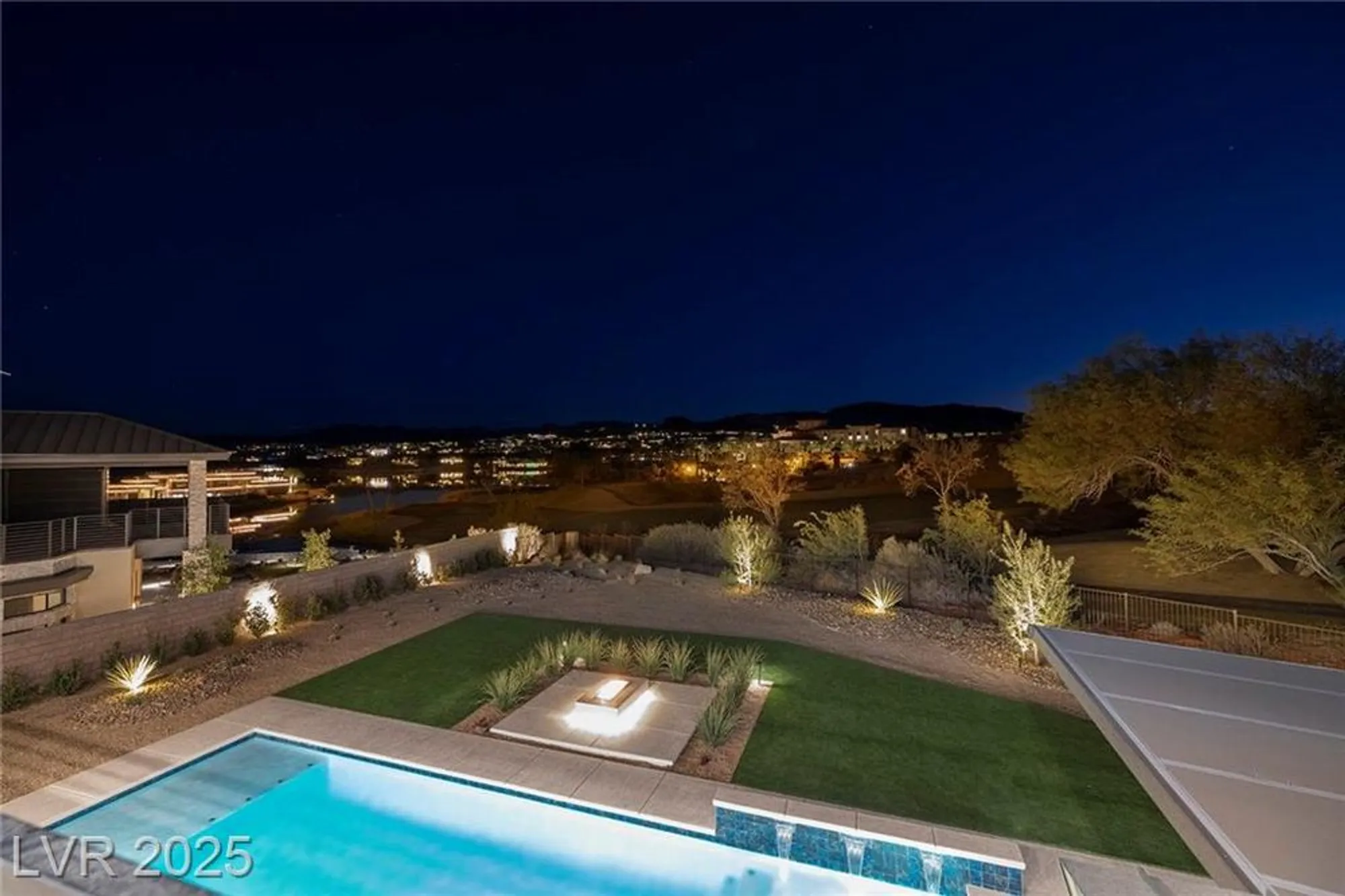 Property Slideshow image 44 of 65 | 37 reflection shores ln, Henderson, NV, 89011