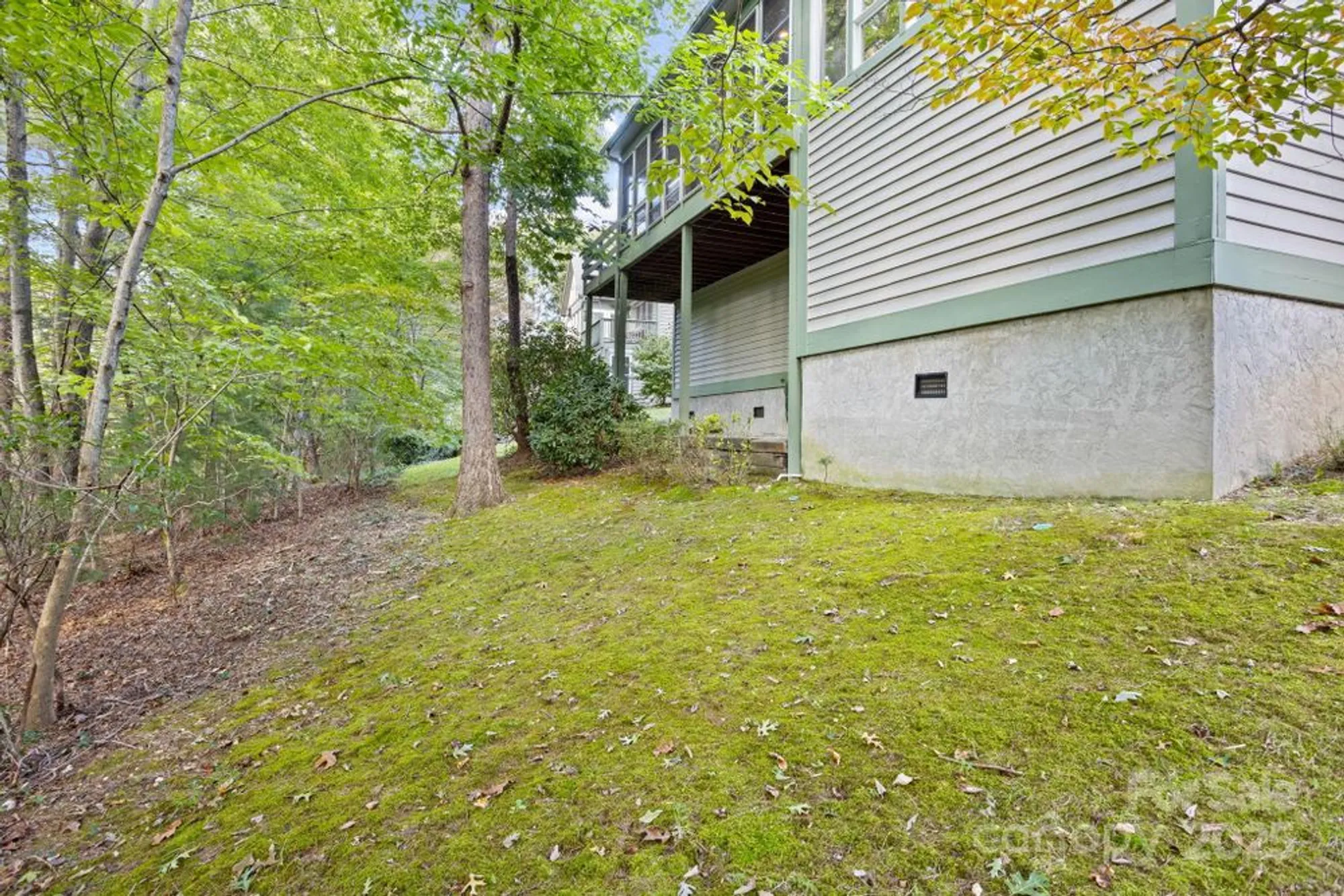 Property Slideshow image 29 of 32 | 128 forest view dr, Flat Rock, NC, 28731