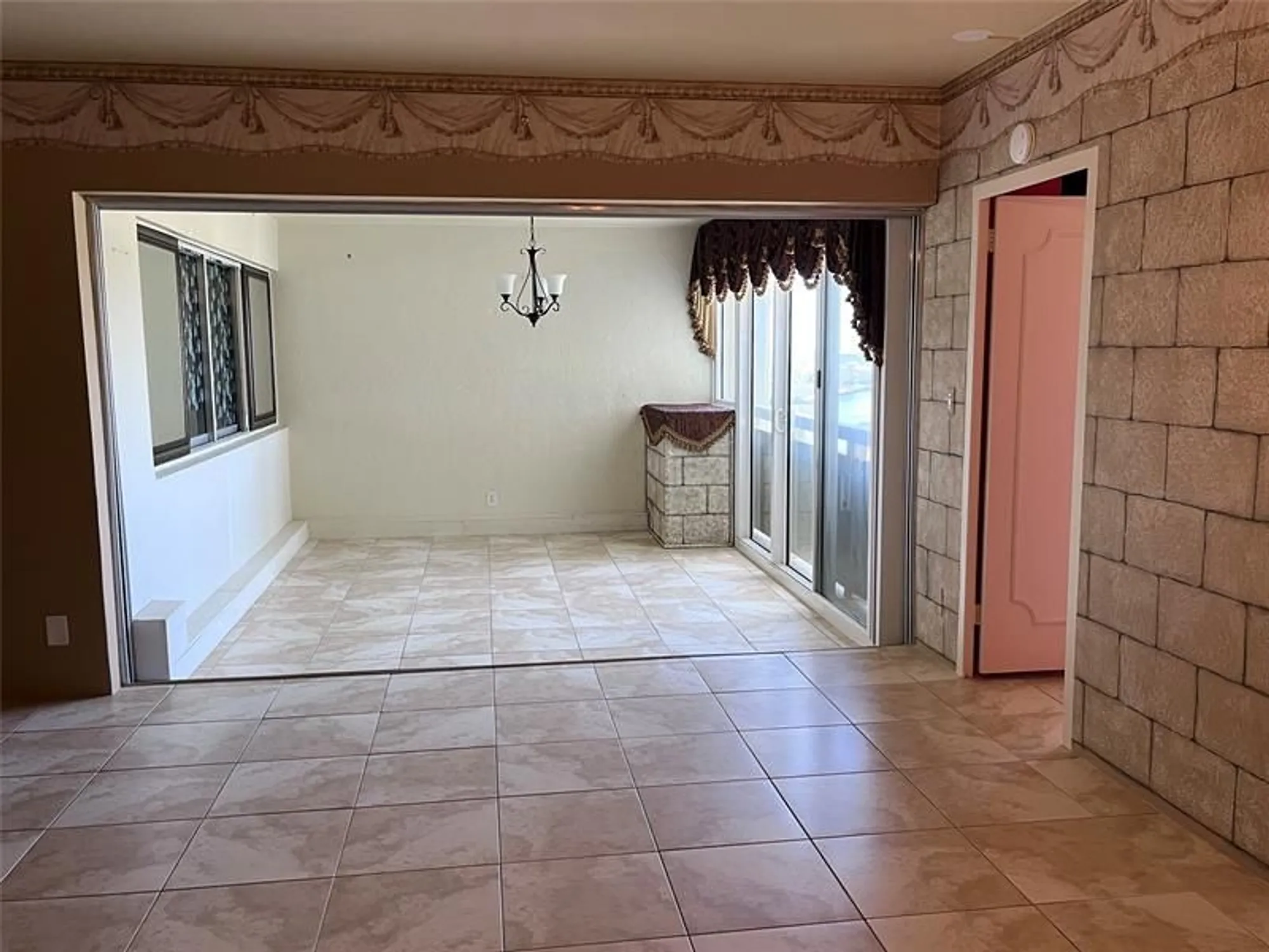 Property Slideshow image 12 of 38 | 3200 ne 36th st 1012, Fort Lauderdale, FL, 33308