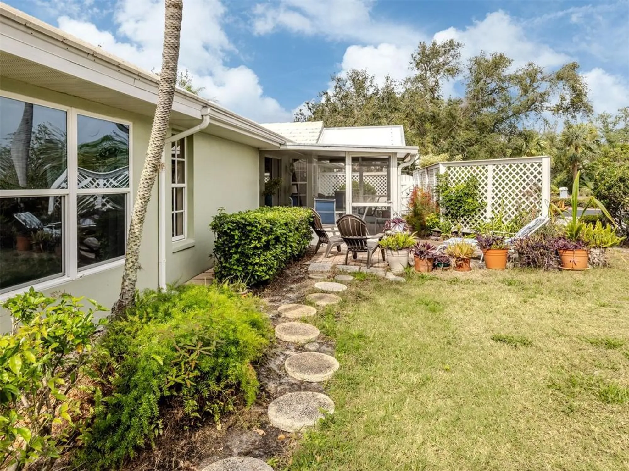 Property Slideshow image 26 of 83 | 503 clubside cir 47, Venice, FL, 34293