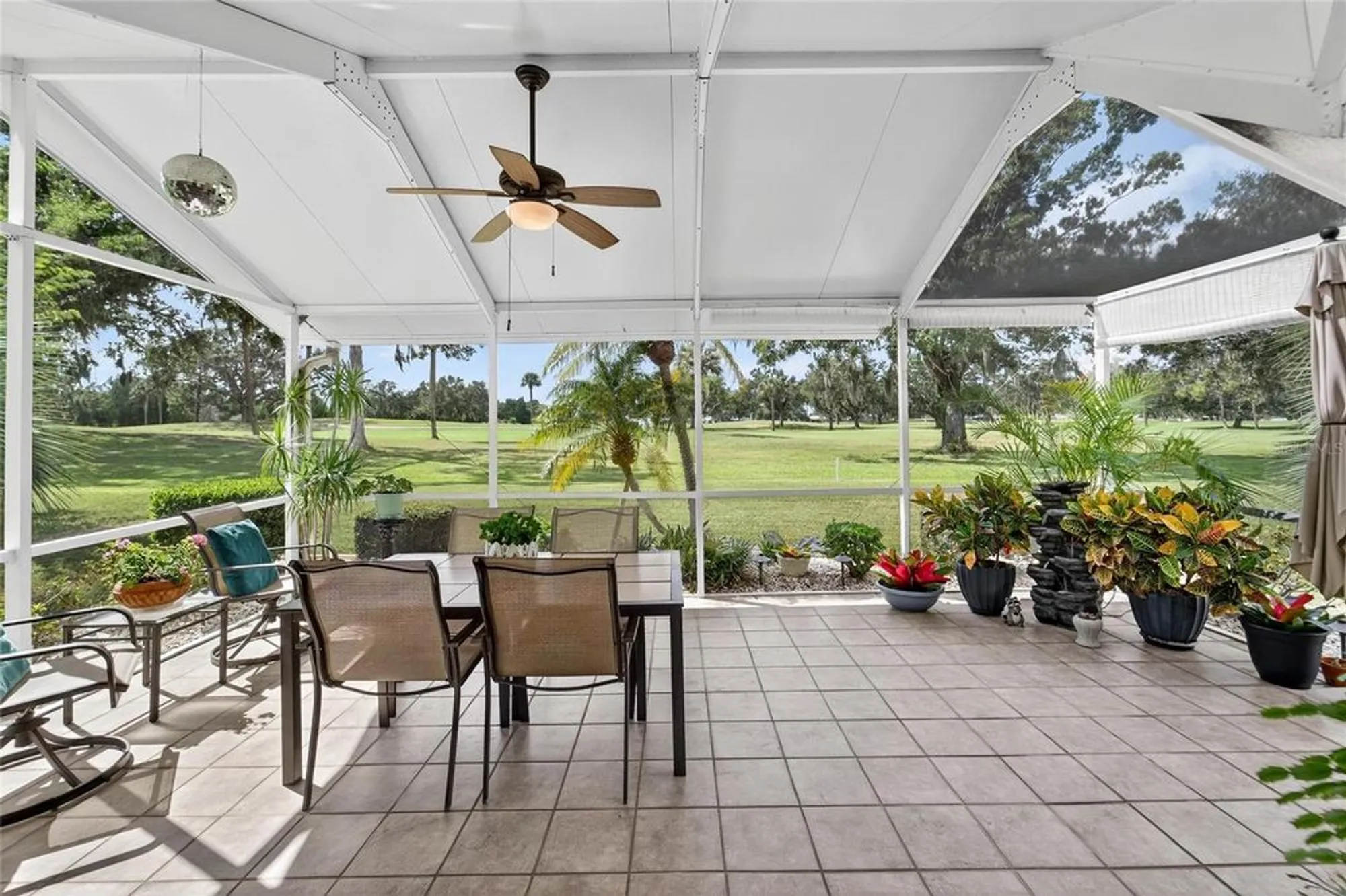 Property Slideshow image 44 of 73 | 326 caloosa palms ct, Sun City Center, FL, 33573