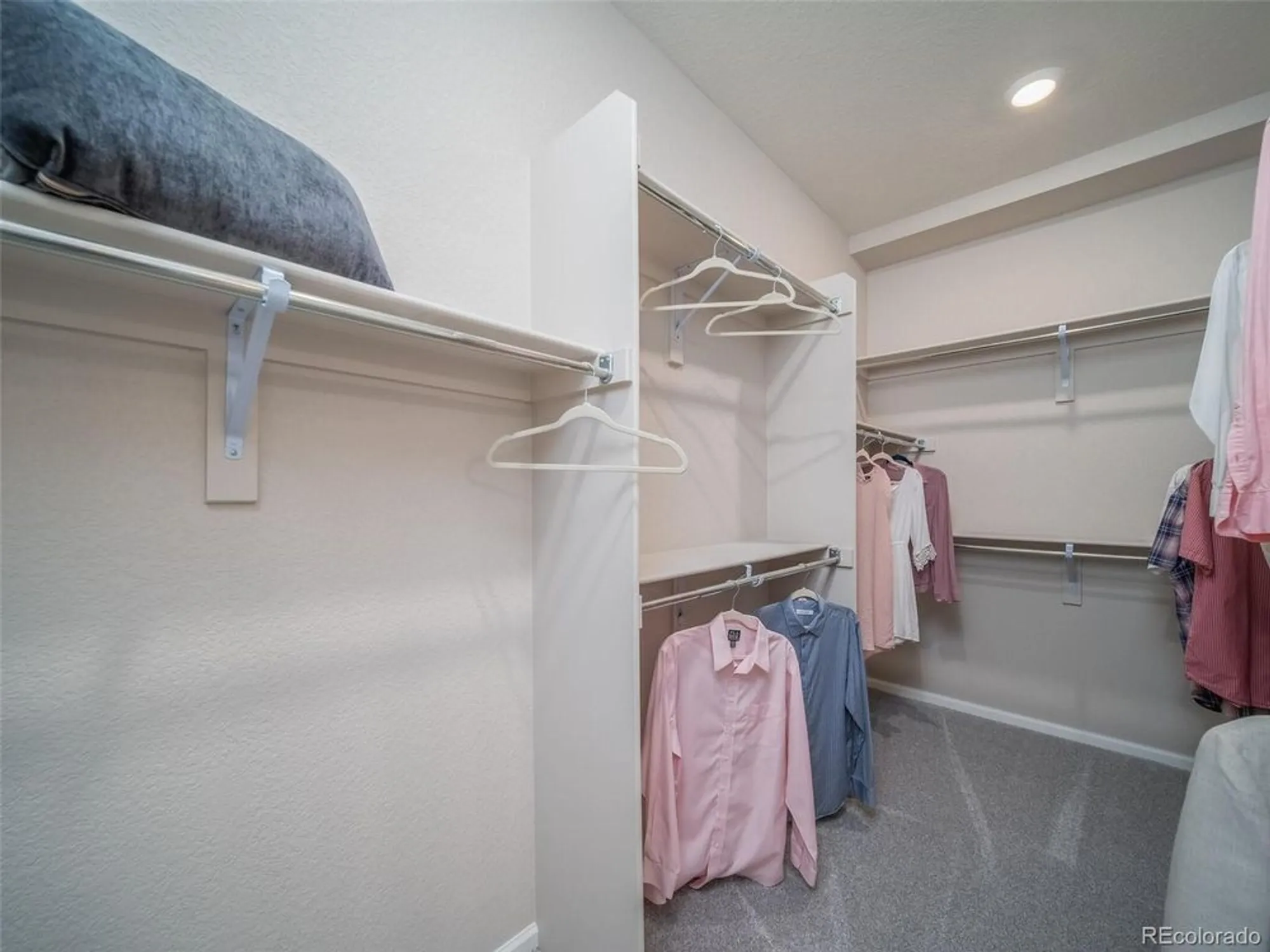 Property Slideshow image 15 of 24 | 21815 e 51st dr, Aurora, CO, 80019