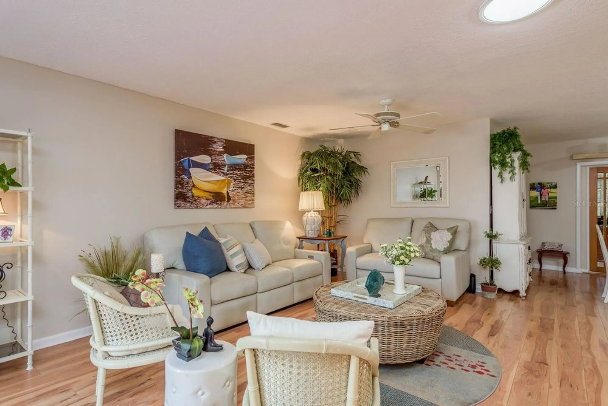 Property Slideshow image 12 of 57 | 3184 brunswick cir, Palm Harbor, FL, 34684
