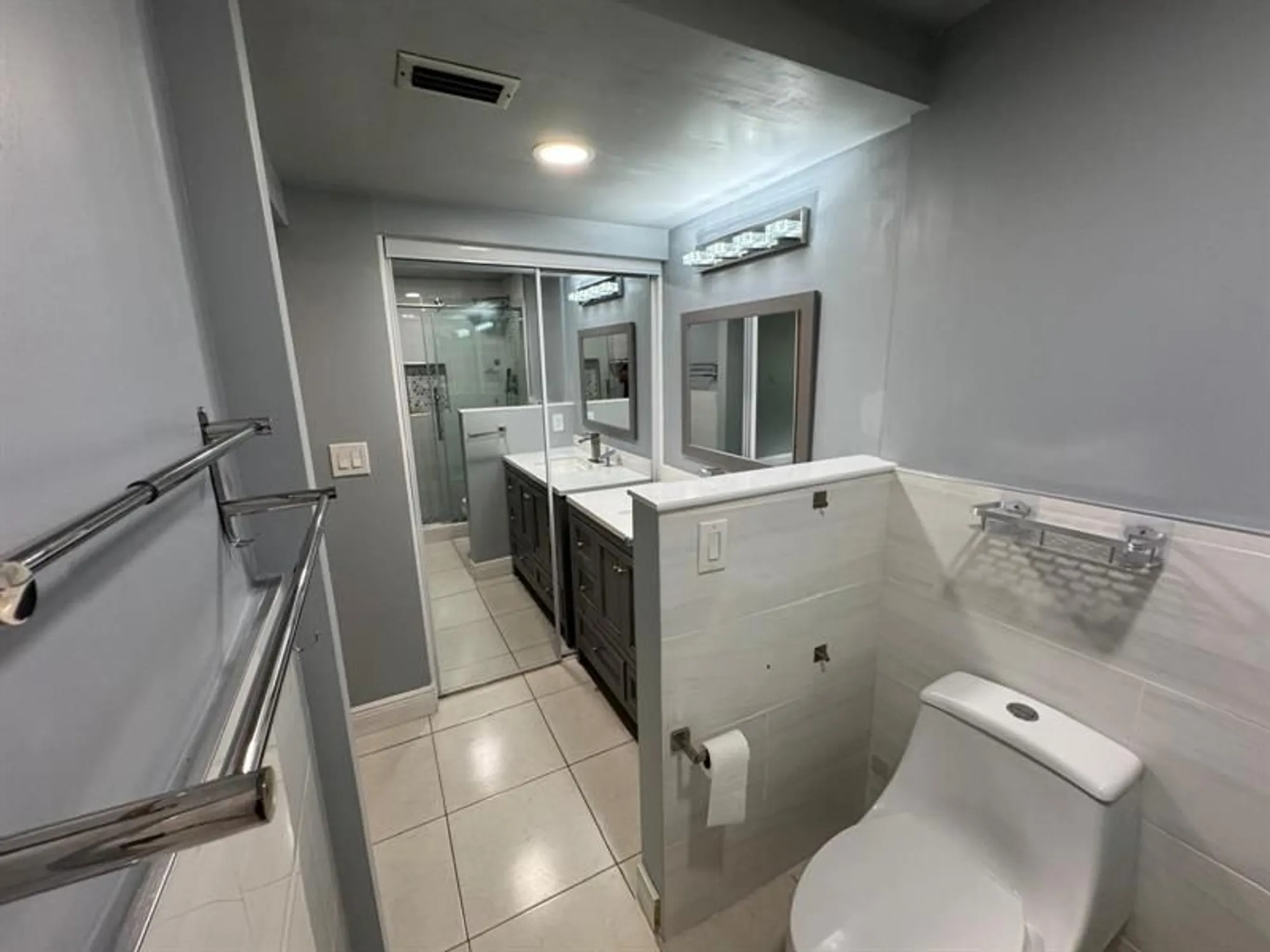 Property Slideshow image 23 of 37 | 7797 golf circle dr apt 304, Margate, FL, 33063