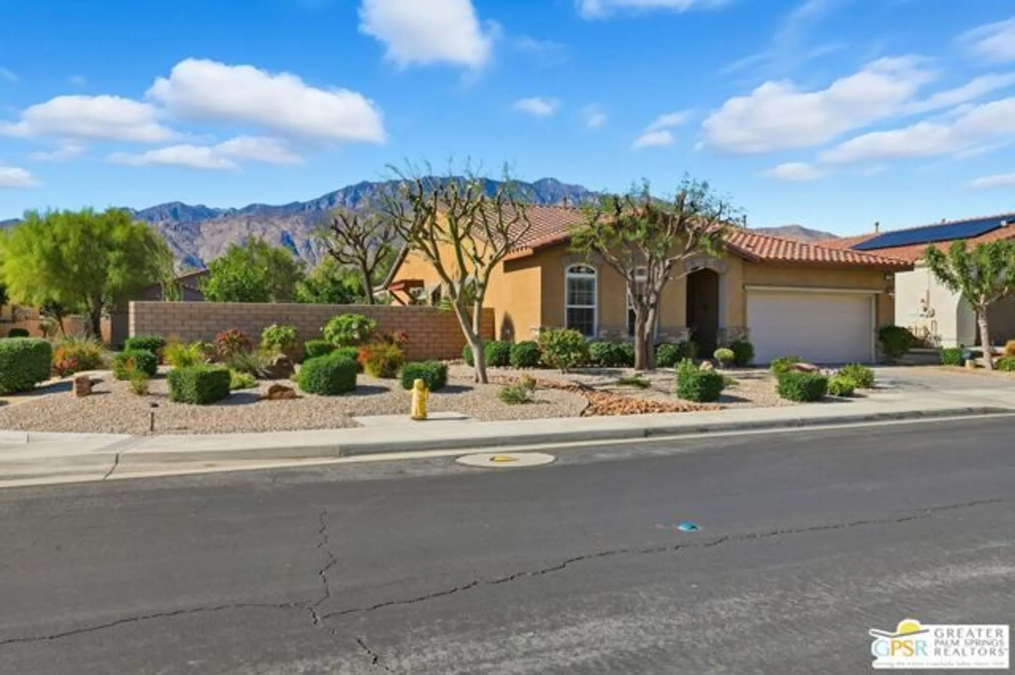 Property Slideshow image 10 of 57 | 2353 savanna way, Palm Springs, CA, 92262