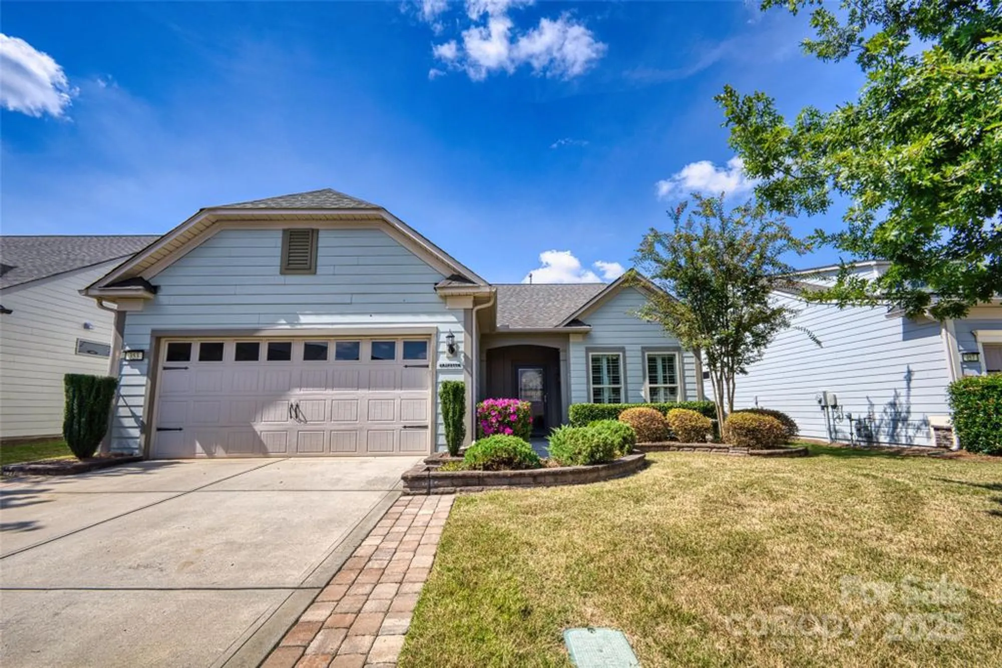 Property Slideshow image 3 of 48 | 353 harvest valley ln, Fort Mill, SC, 29715