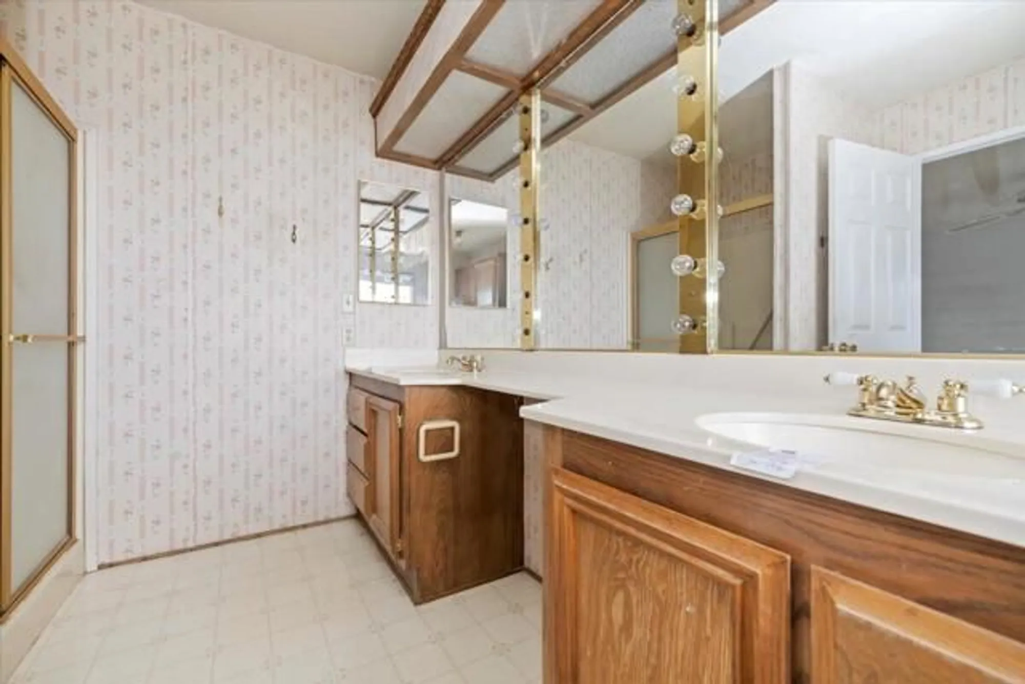 Property Slideshow image 25 of 35 | 40944 lincoln pl, Cherry Valley, CA, 92223